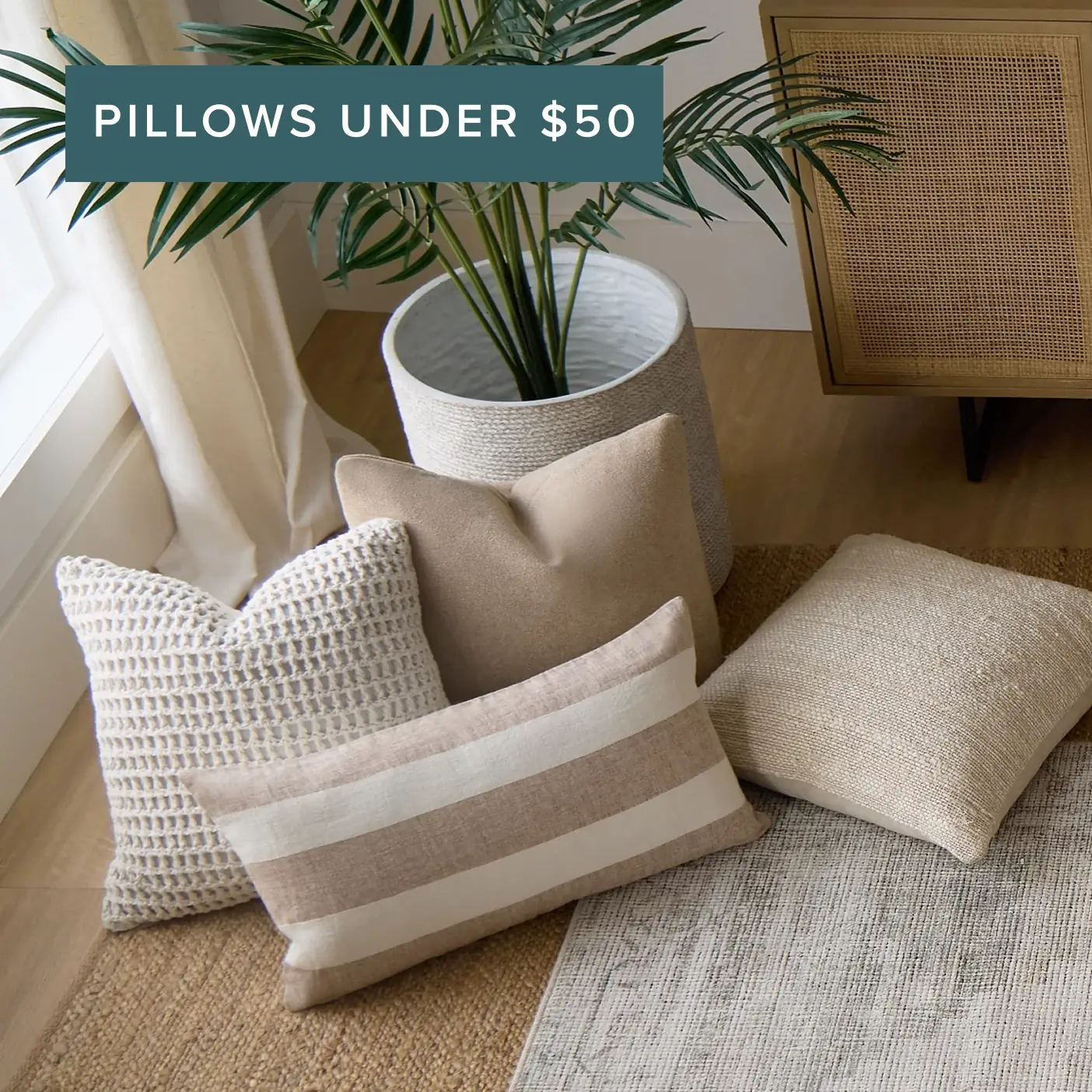 MAR13252-2325-0602-Pillows-HP-ECB-XLGame 2786.jpg
