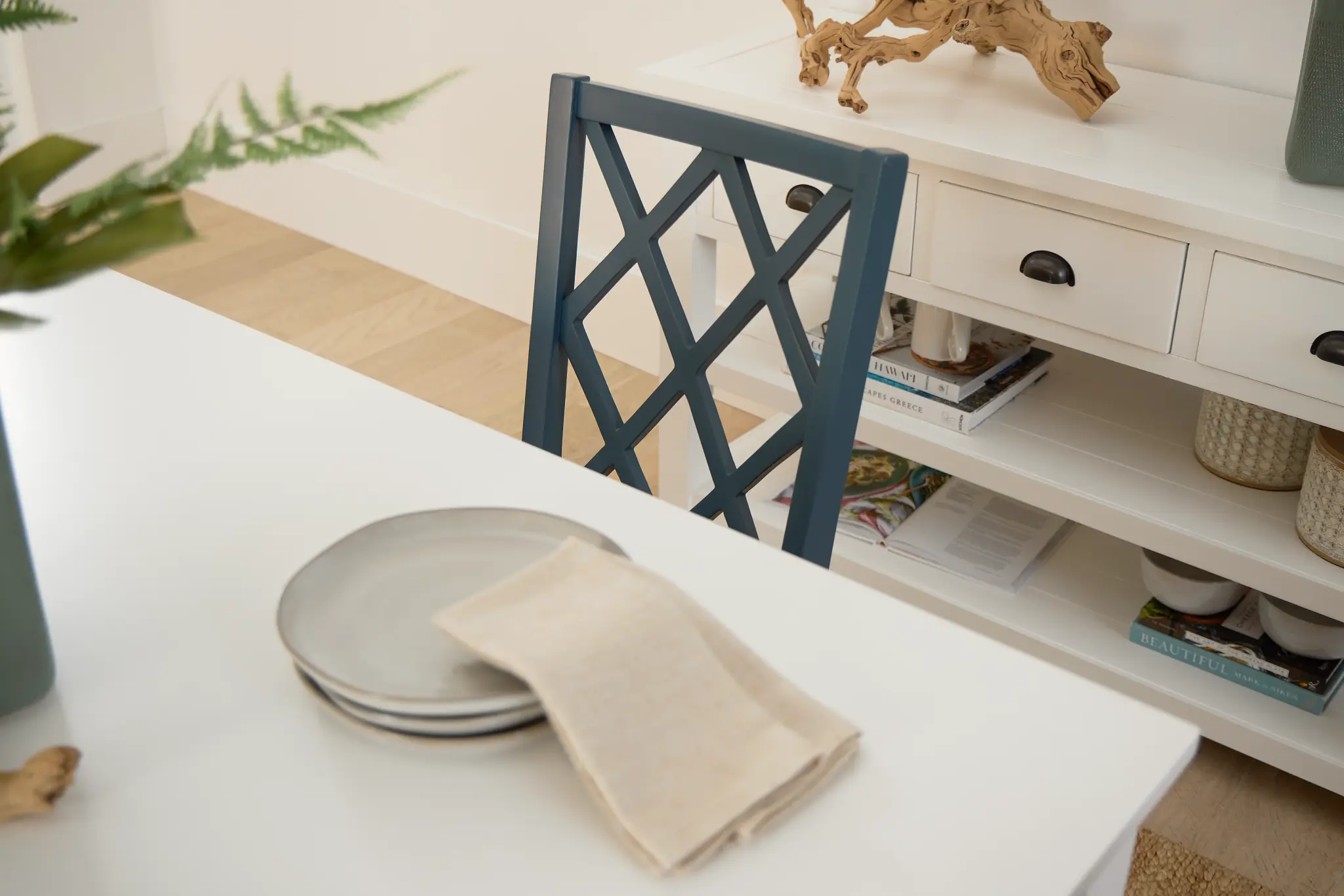 Edgartown White Rect Table & 4 Navy Wood Chairs Edgartown White Rect Table & 4 Navy Wood Chairs