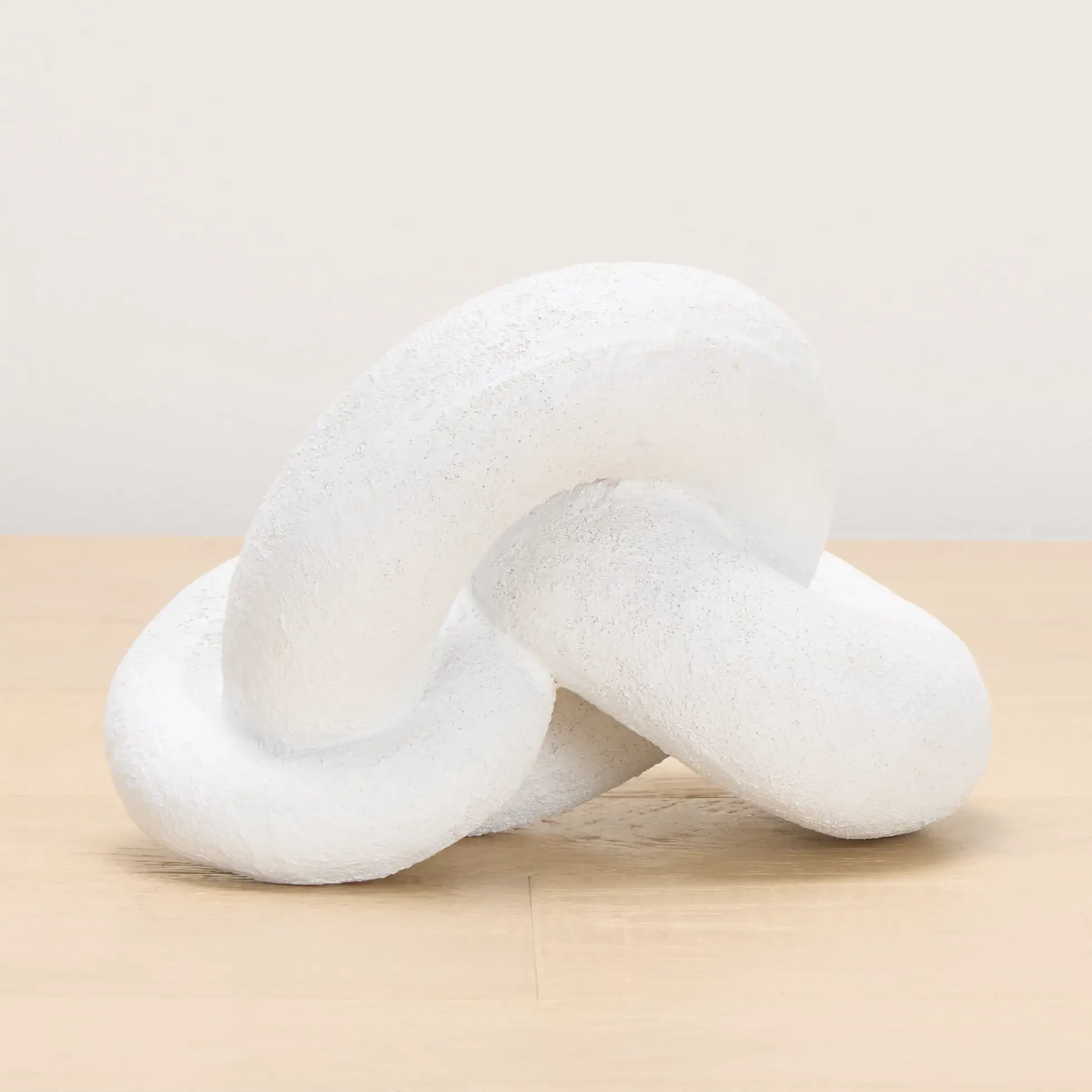 Damla White Resin Sculpture Damla White Resin Sculpture