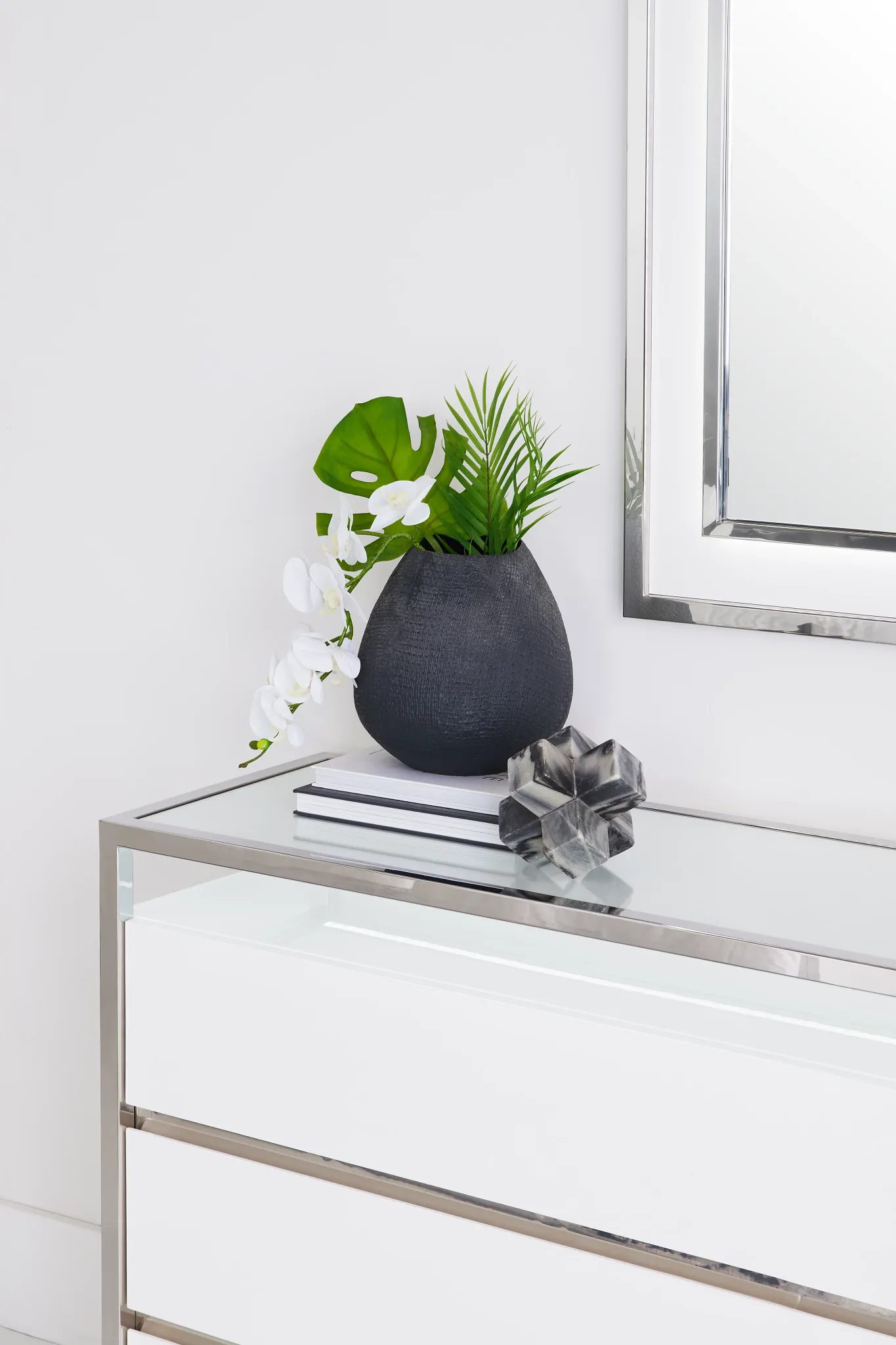 Miami White Dresser & Mirror