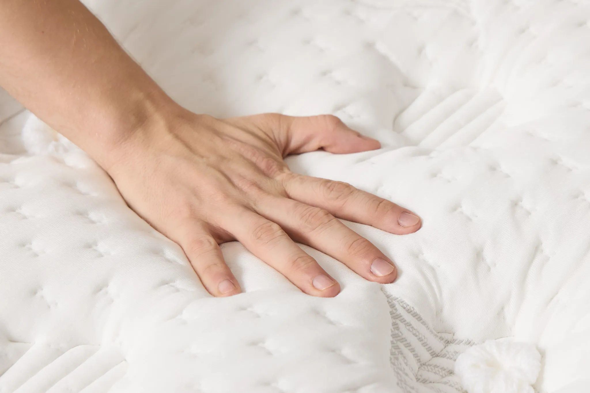 Aireloom Timeless Odyssey Streamline Lux 15.5" Firm Mattress