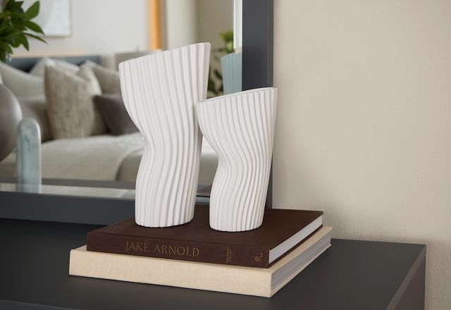 Euri White Medium Vase