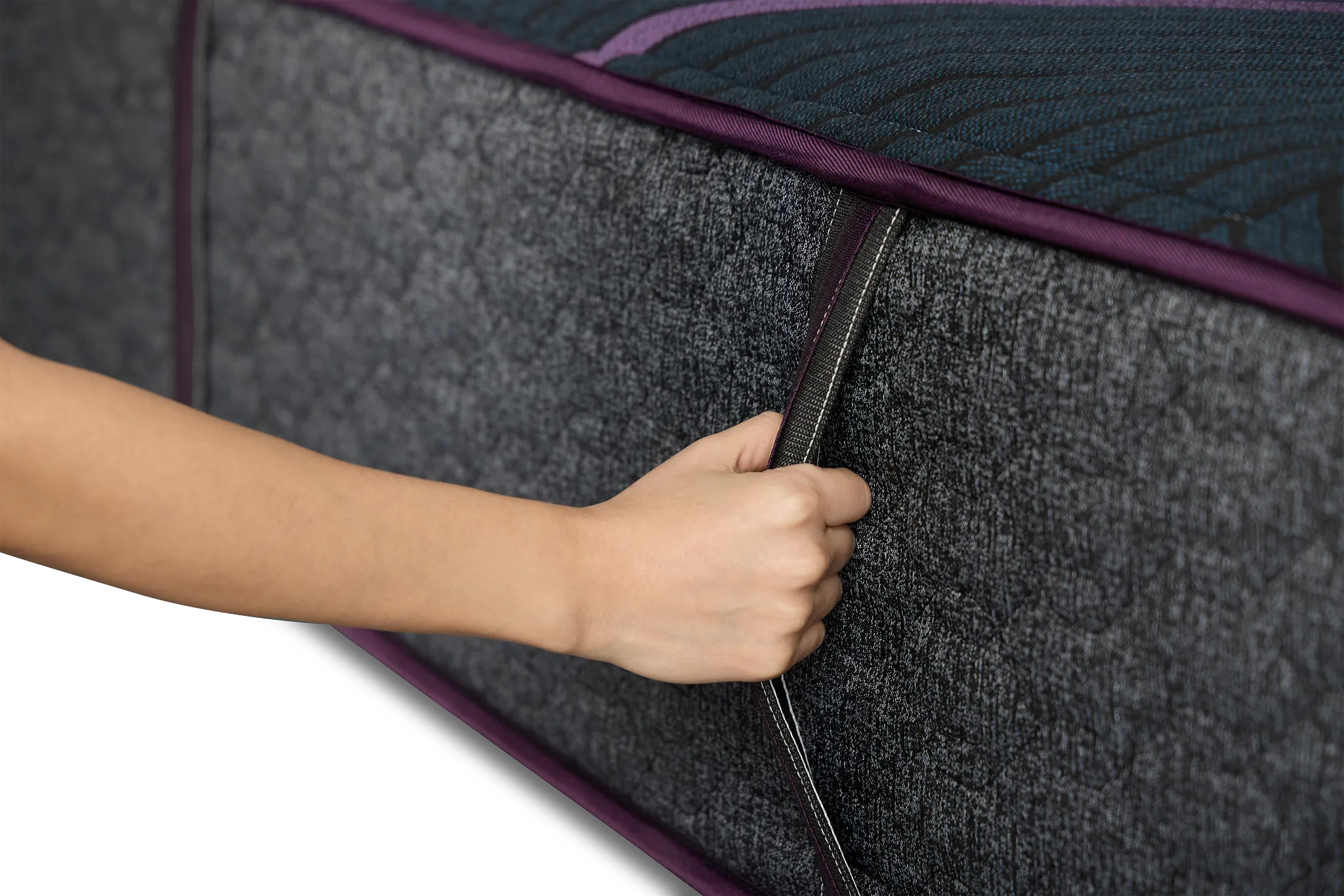 Beautyrest World Class Hybrid Level 3 13.25" Plush Hybrid Mattress