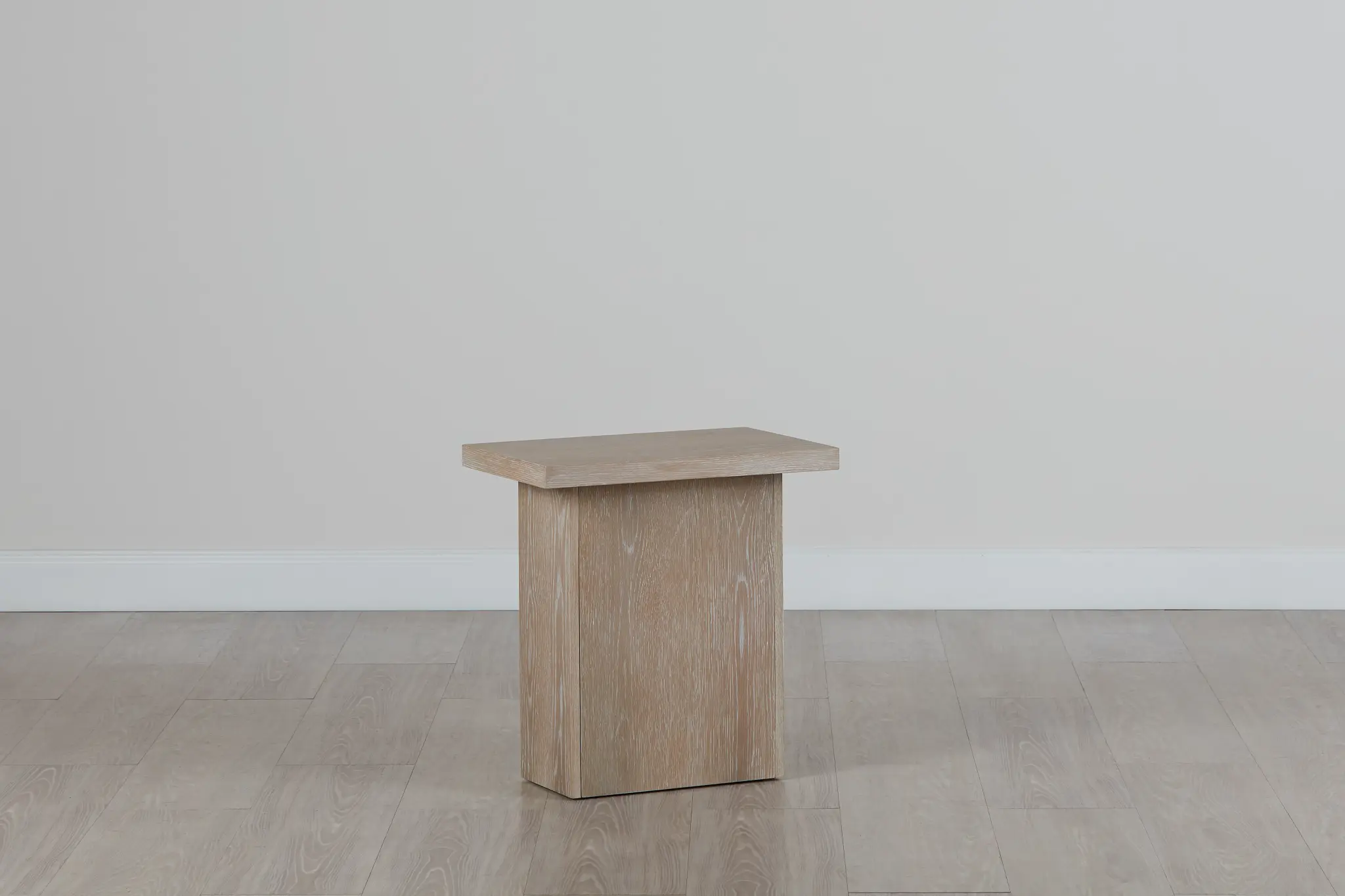 Boca Grande Light Tone Chairside Table Boca Grande Light Tone Chairside Table