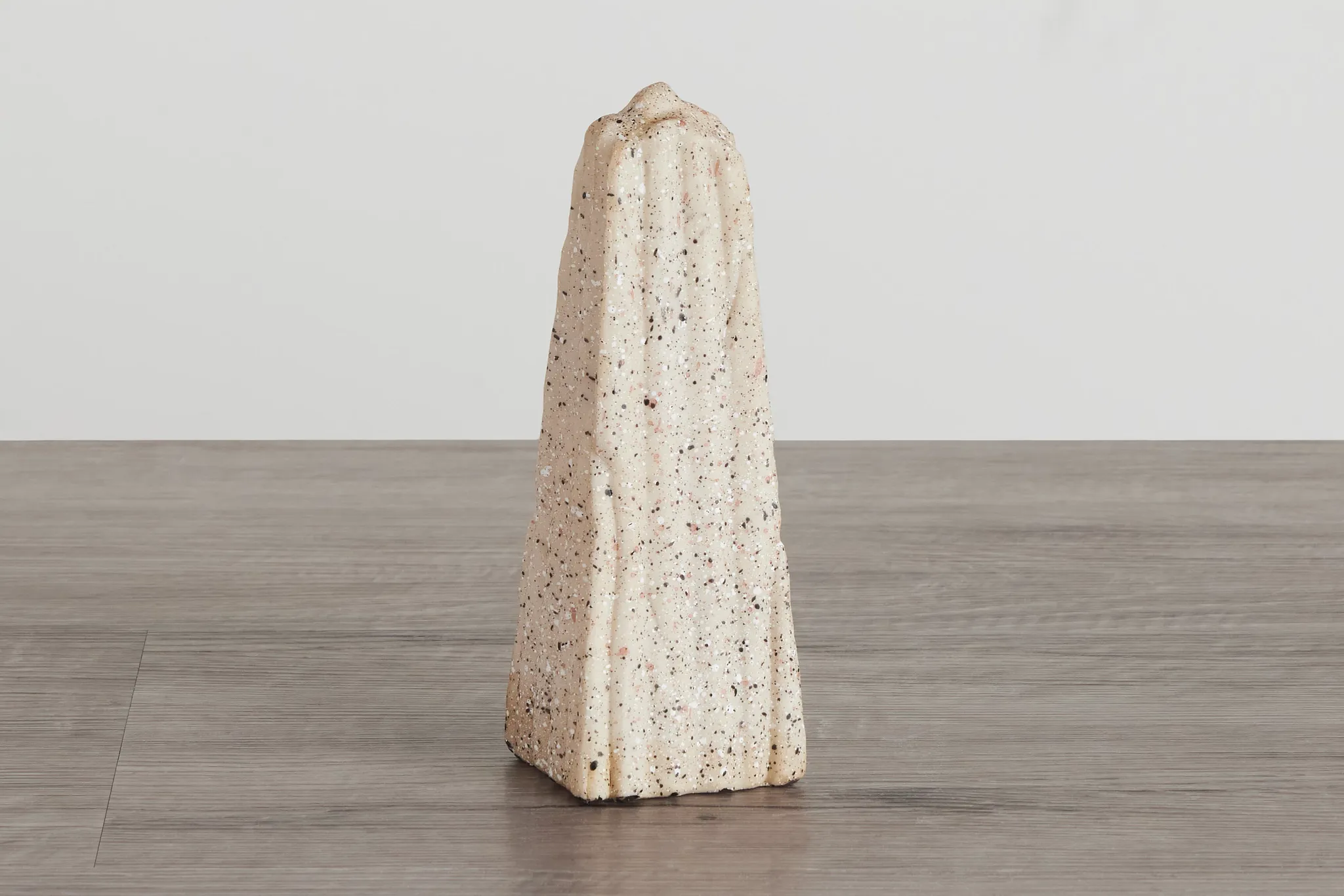 Inu Light Brown Small Tabletop Accessory