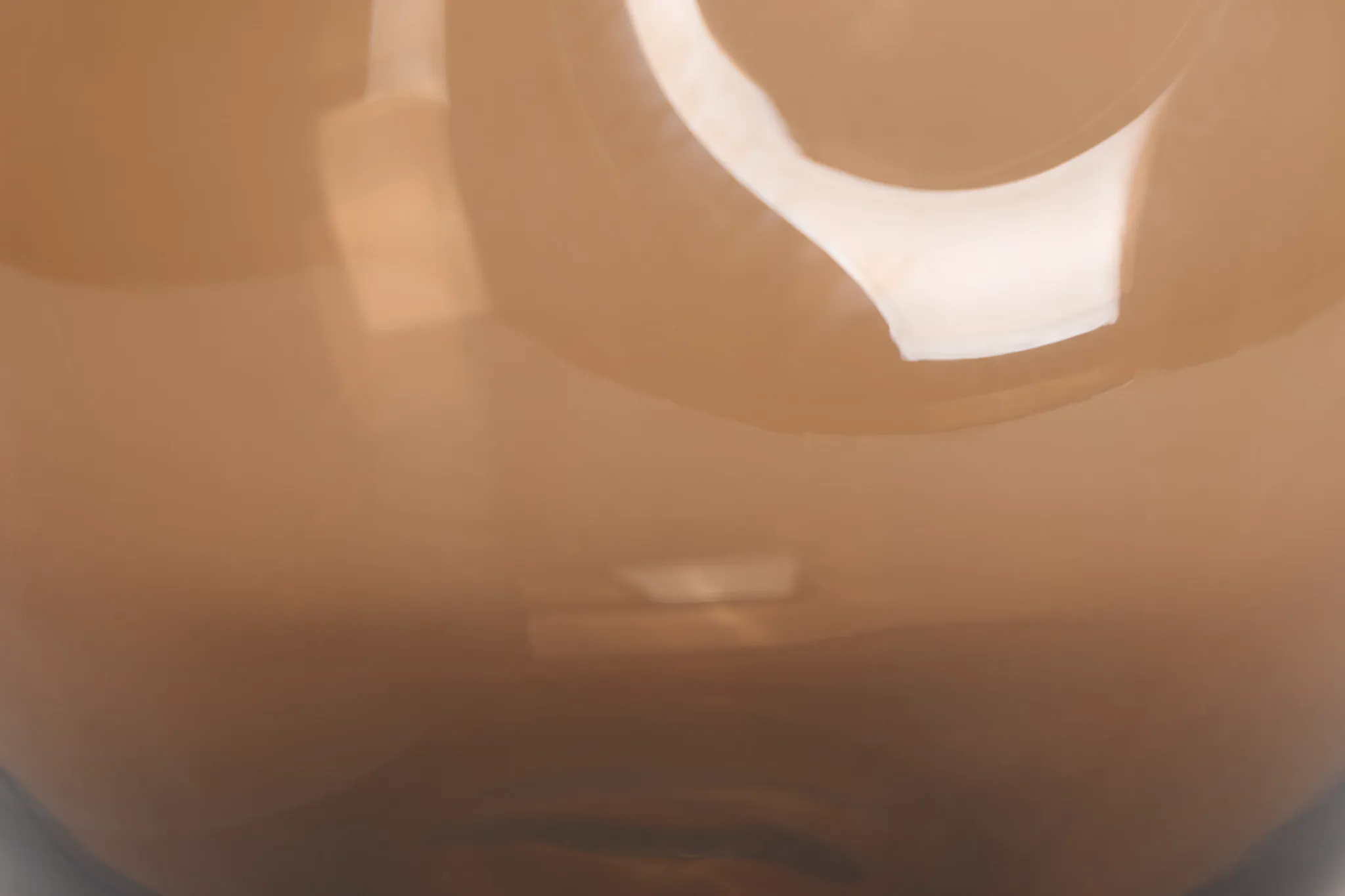 Atlas Medium Brown Vase
