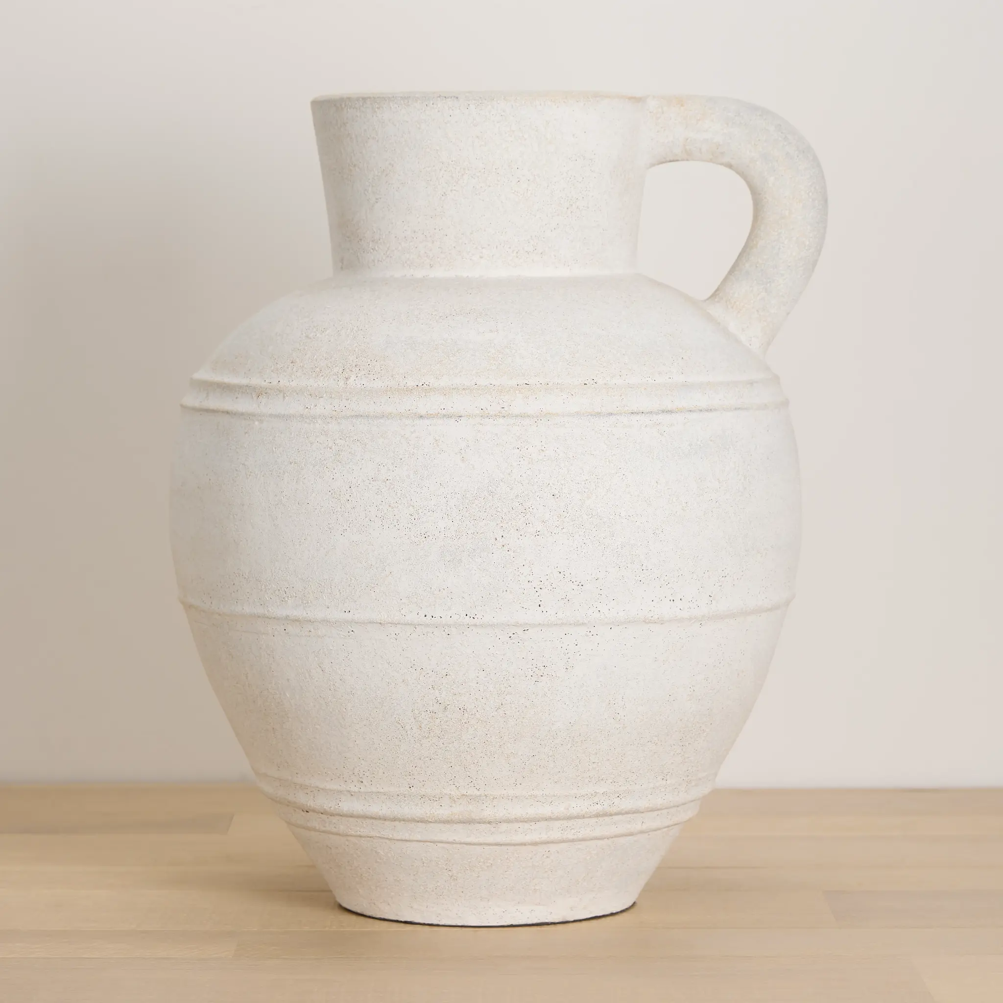 Agnes Ivory Vase Agnes Ivory Vase