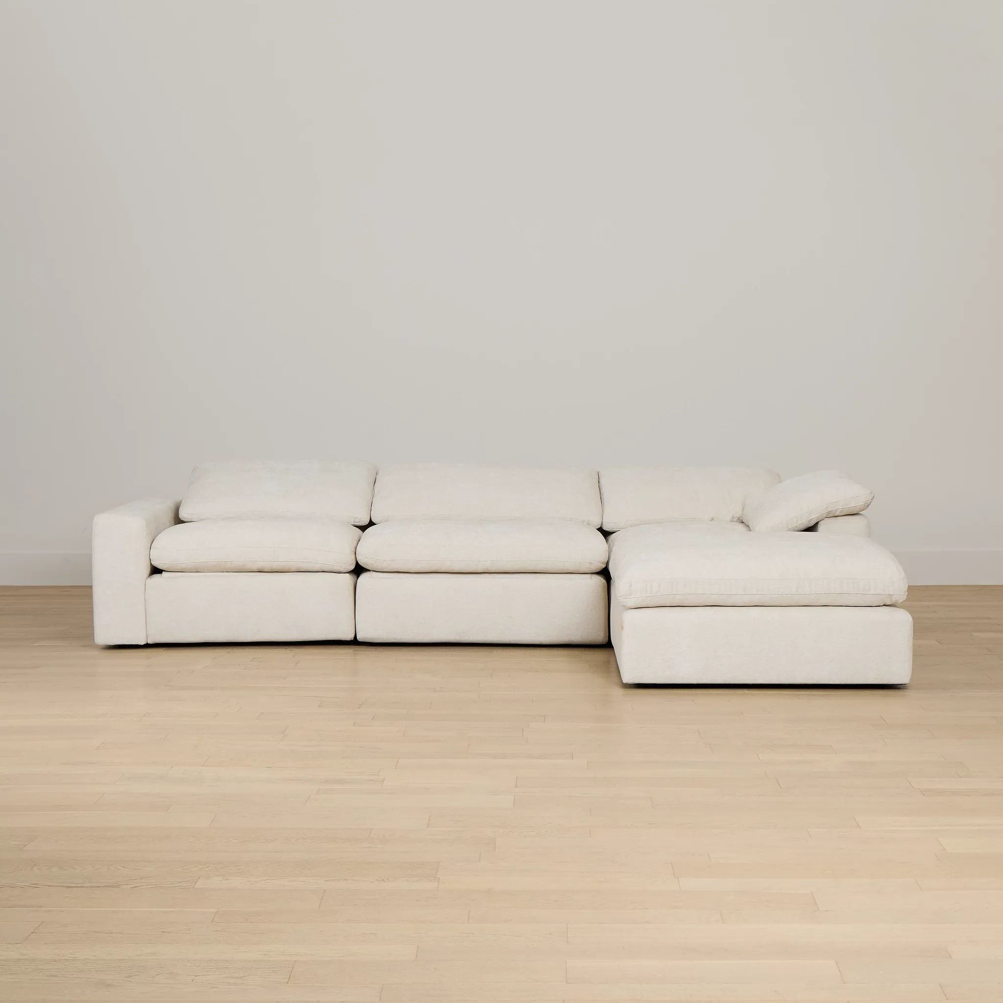 Drift Light Beige Fabric Small Dual Power Right Bumper Sectional