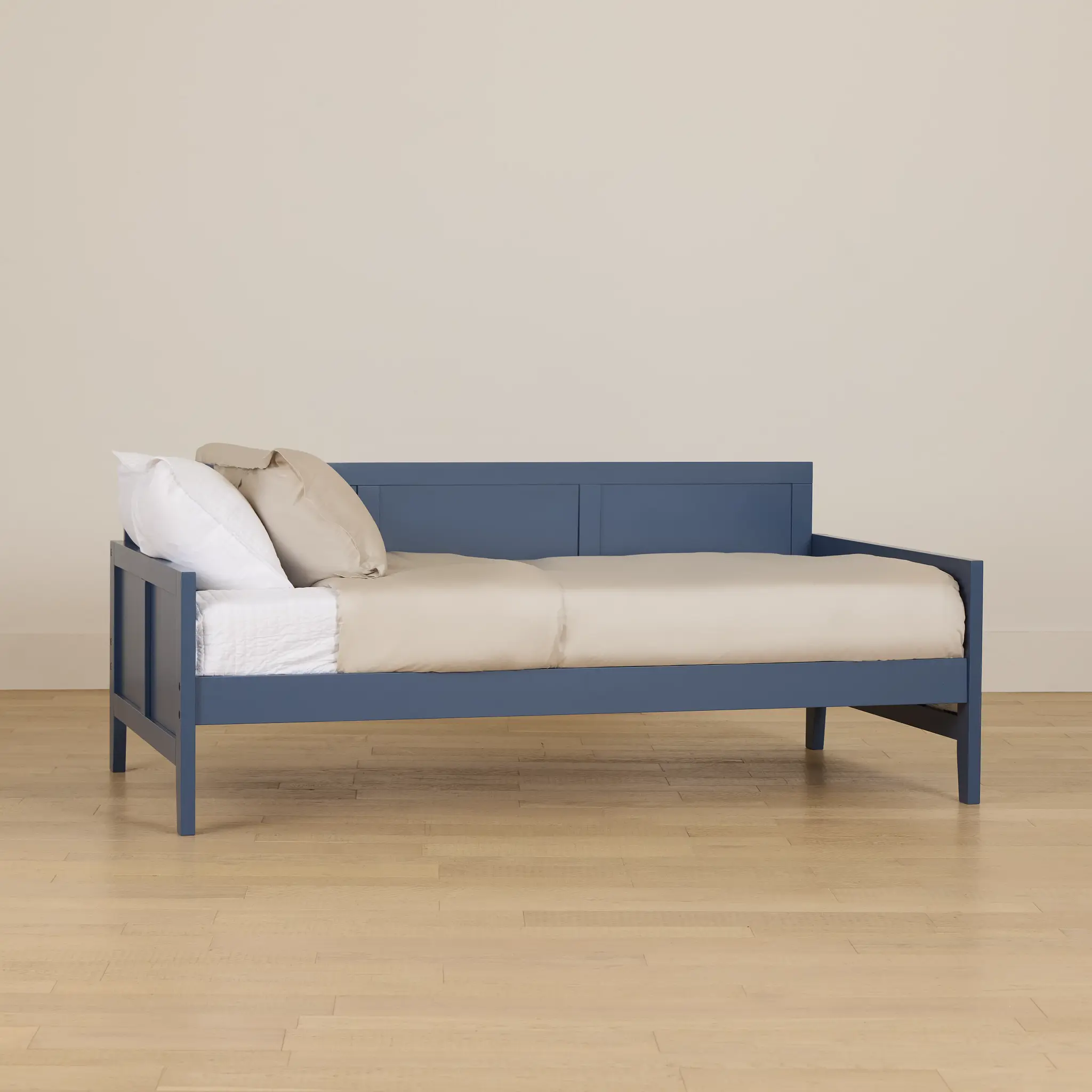 Charleston Dark Blue Daybed Charleston Dark Blue Daybed