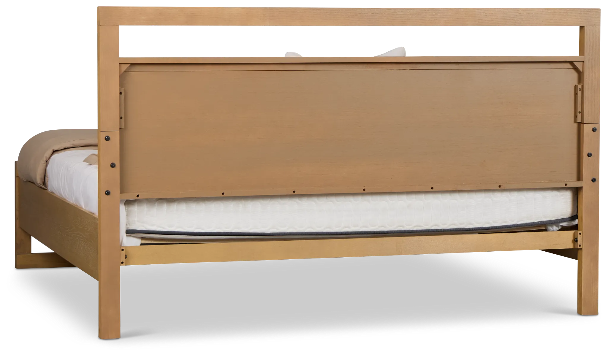 Williamsburg Light Tone Platform Bed