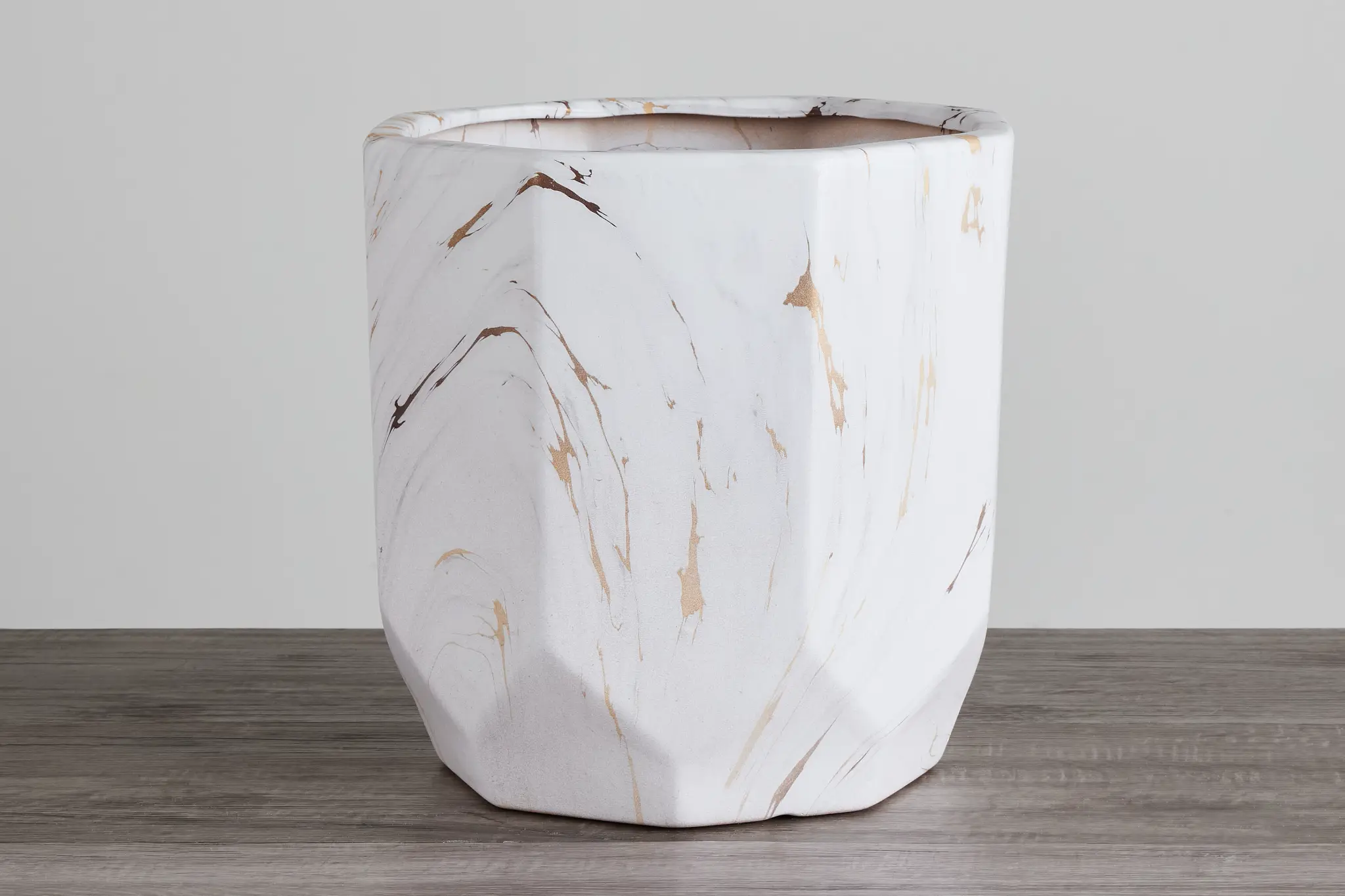 Ava Ceramic 14" Planter Ava Ceramic 14" Planter