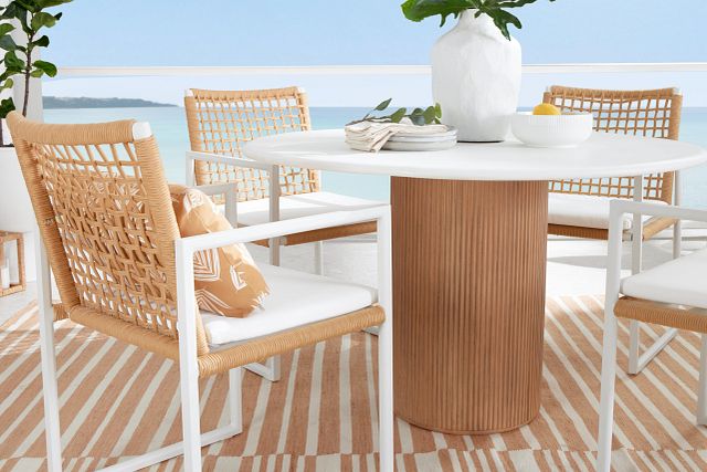Bryant White Round Table