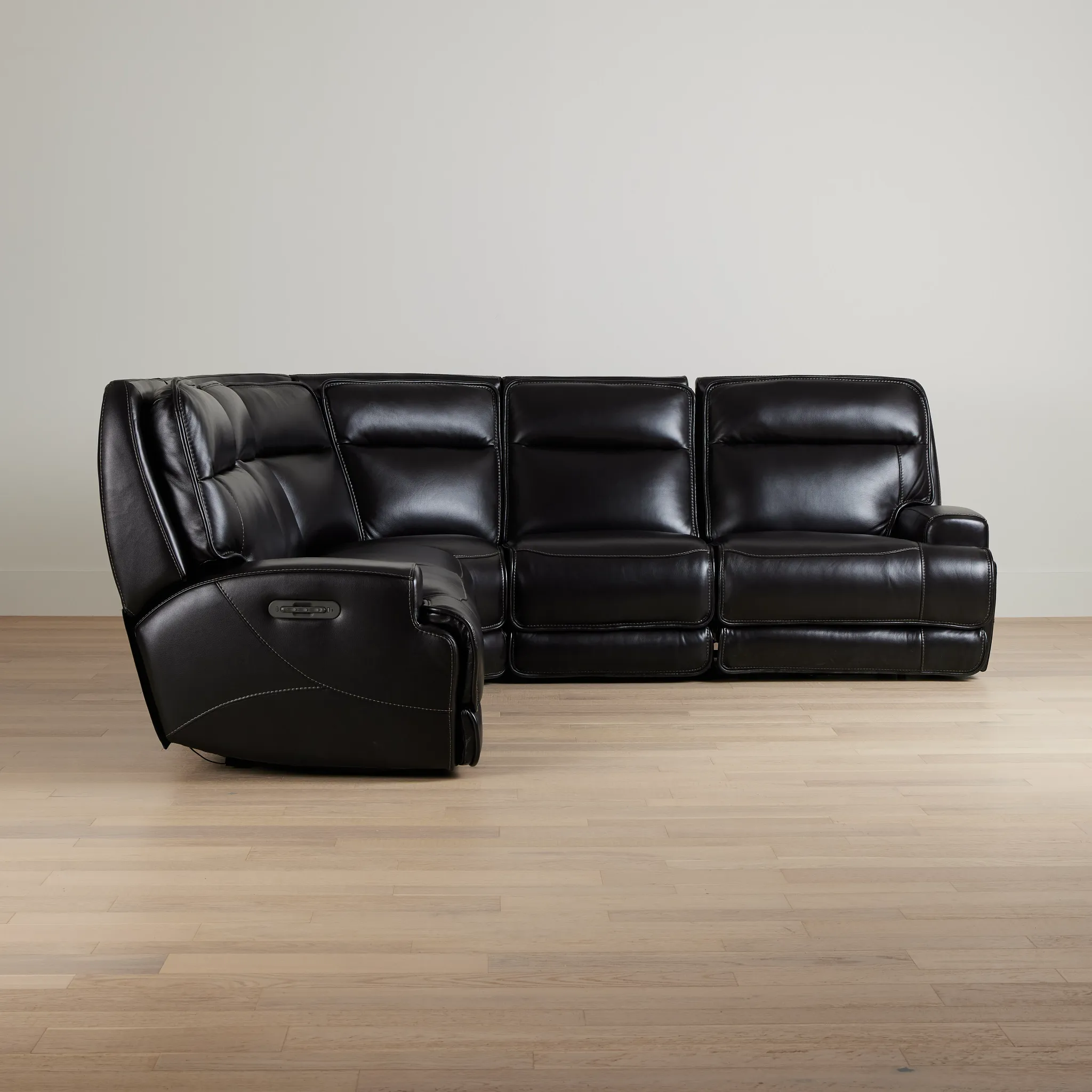 Casey Black Lthr/vinyl Small Two-arm Power Reclining Sectional