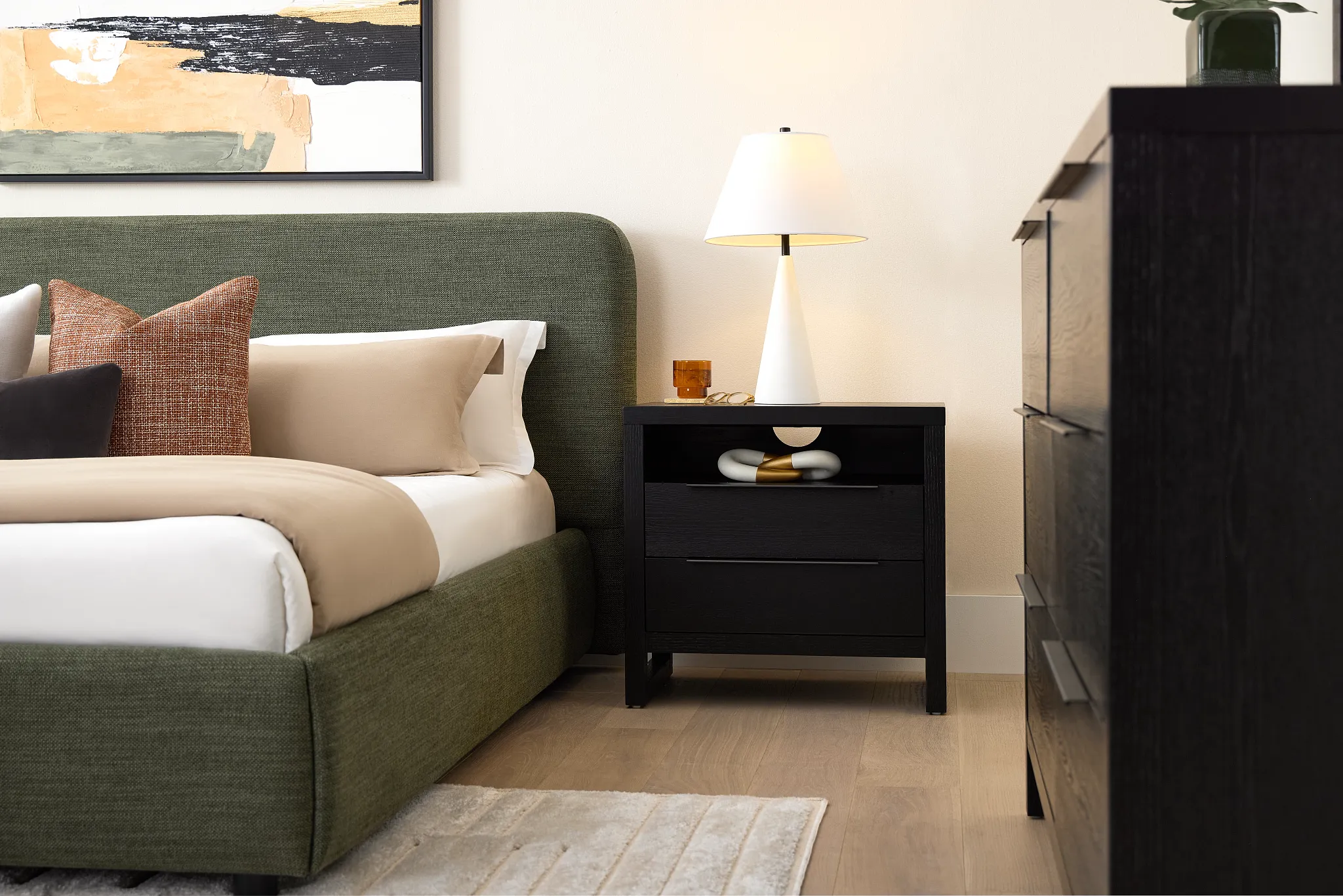 Williamsburg Black Nightstand