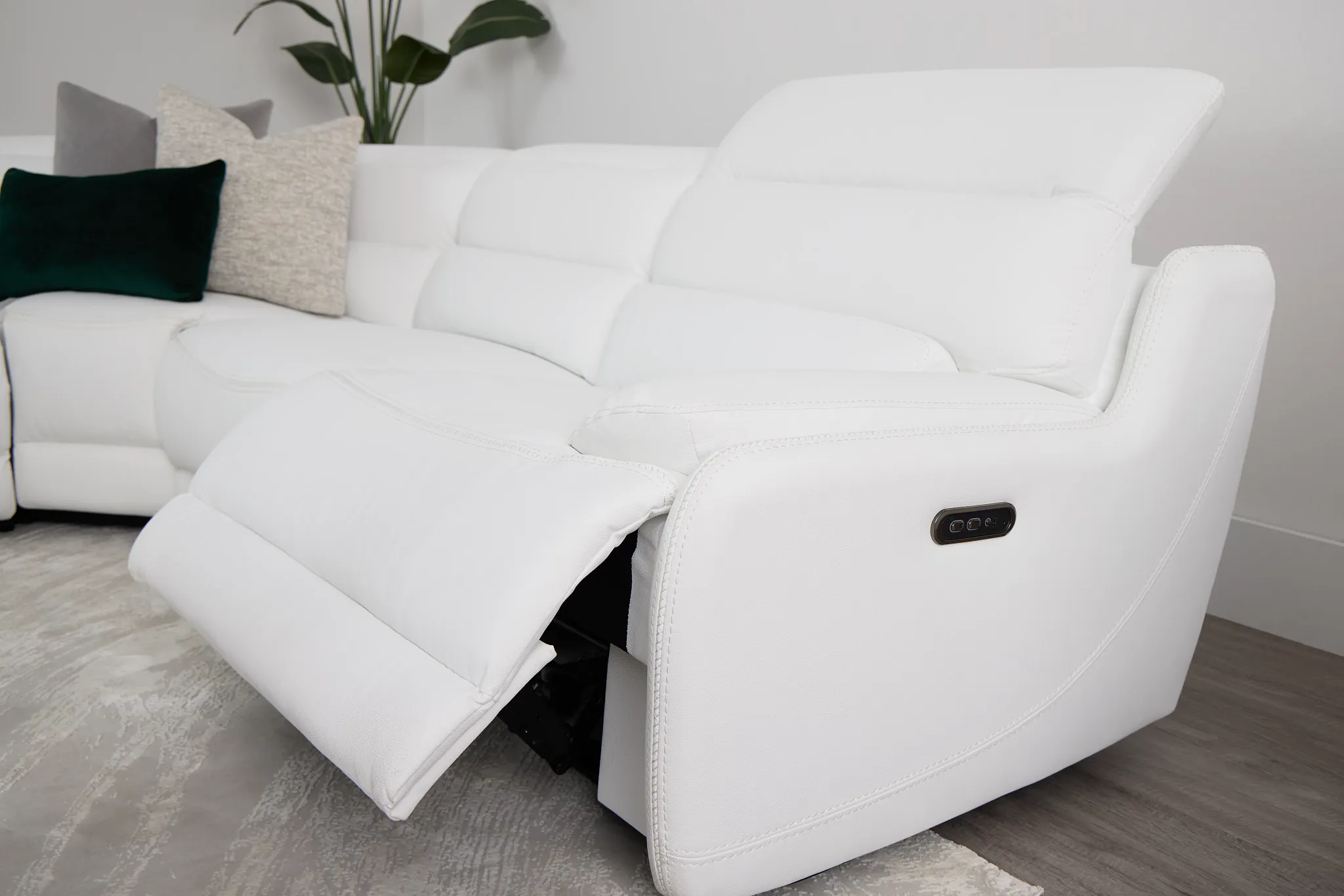 Jett White Micro Medium Triple Power 2-arm Sectional