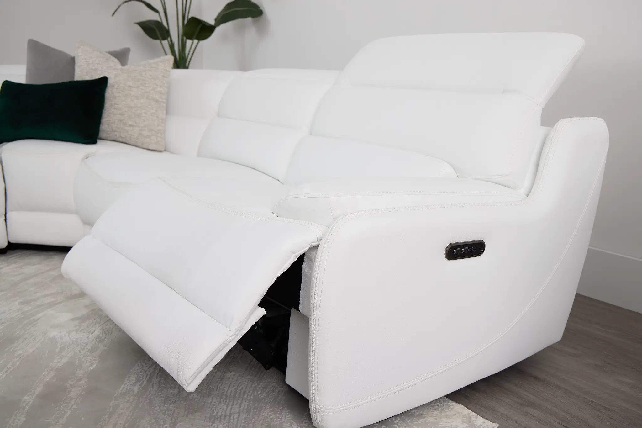 Jett White Micro Medium Triple Power 2-arm Sectional Jett White Micro Medium Triple Power 2-arm Sectional