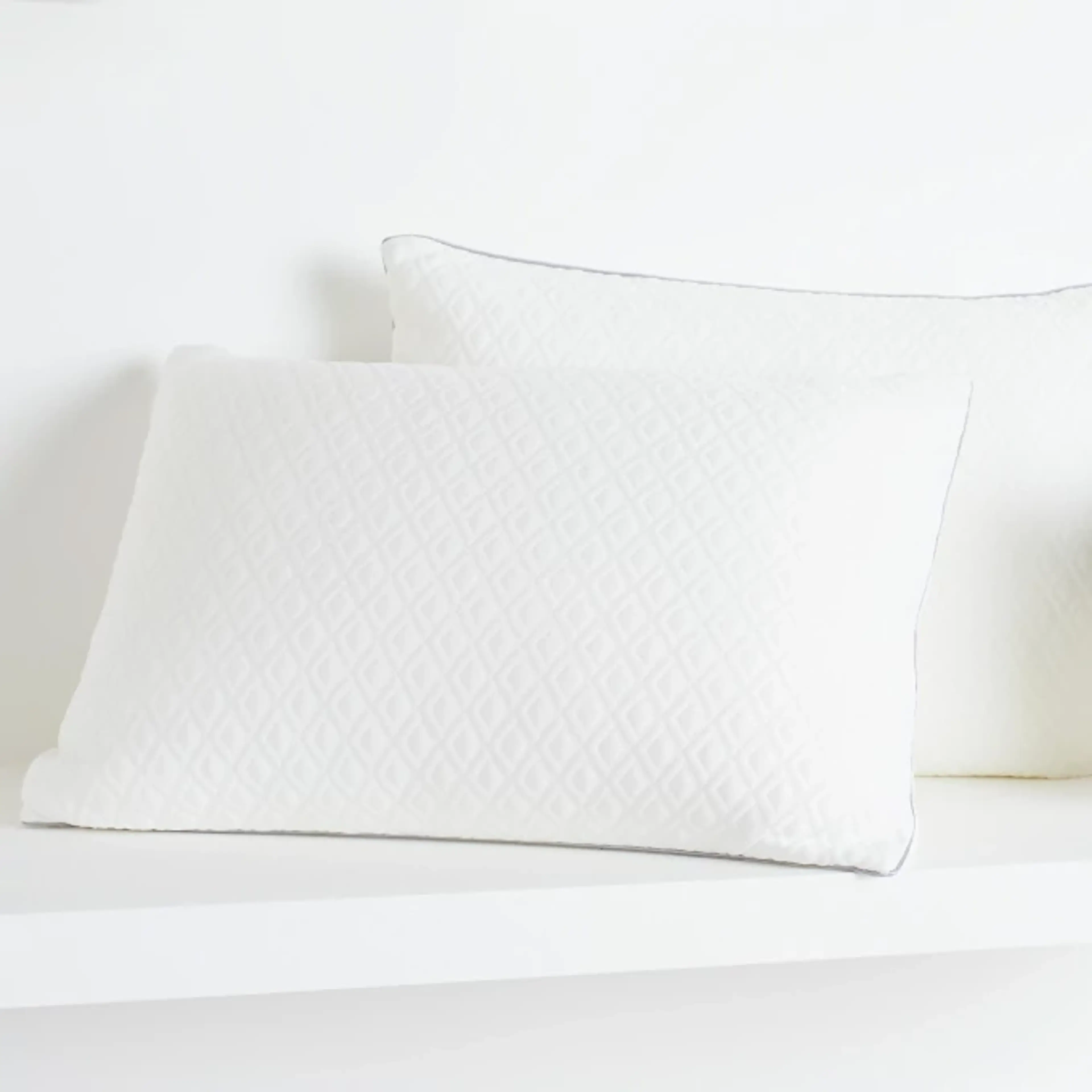 Foam Pillows: A Solid Choice for Varied Needs