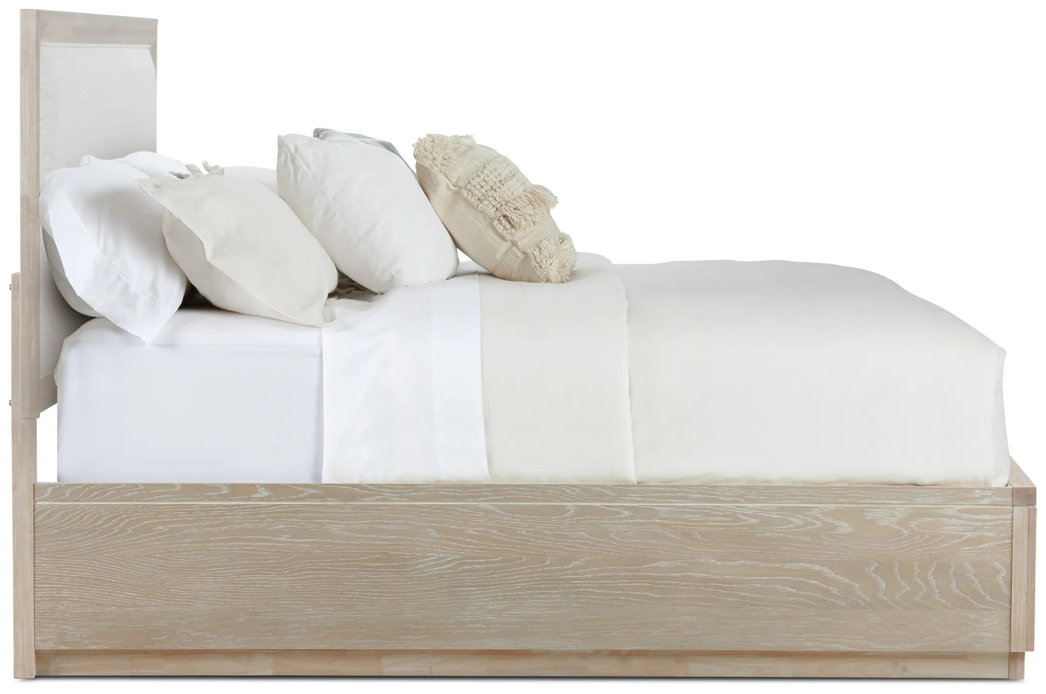 Boca Grande Two-tone Uph Platform Bed