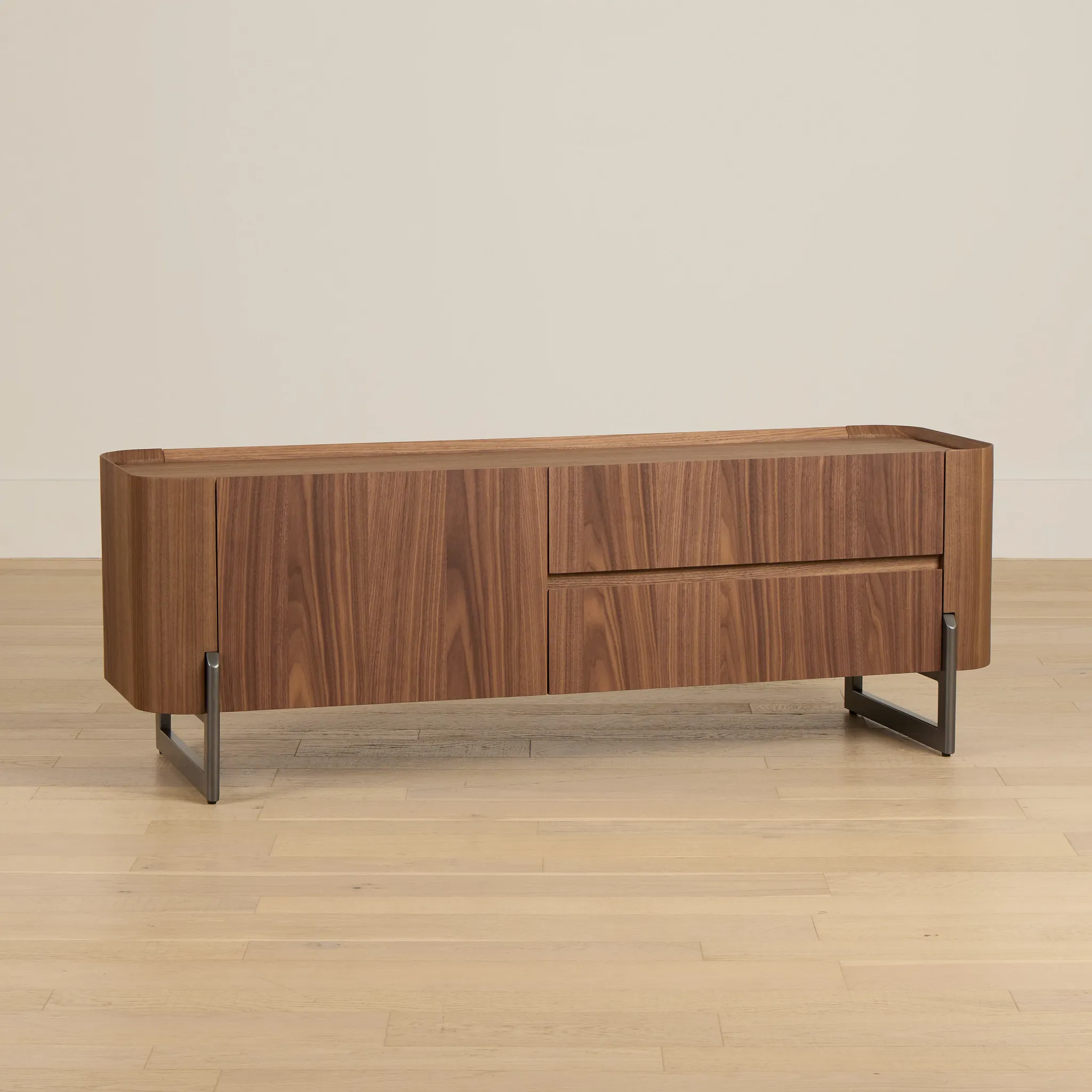 Nomad Mid Tone 59" Tv Stand