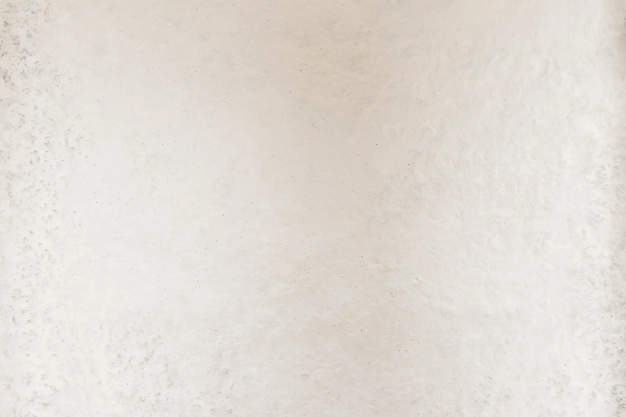 Mai White Large Sculpture