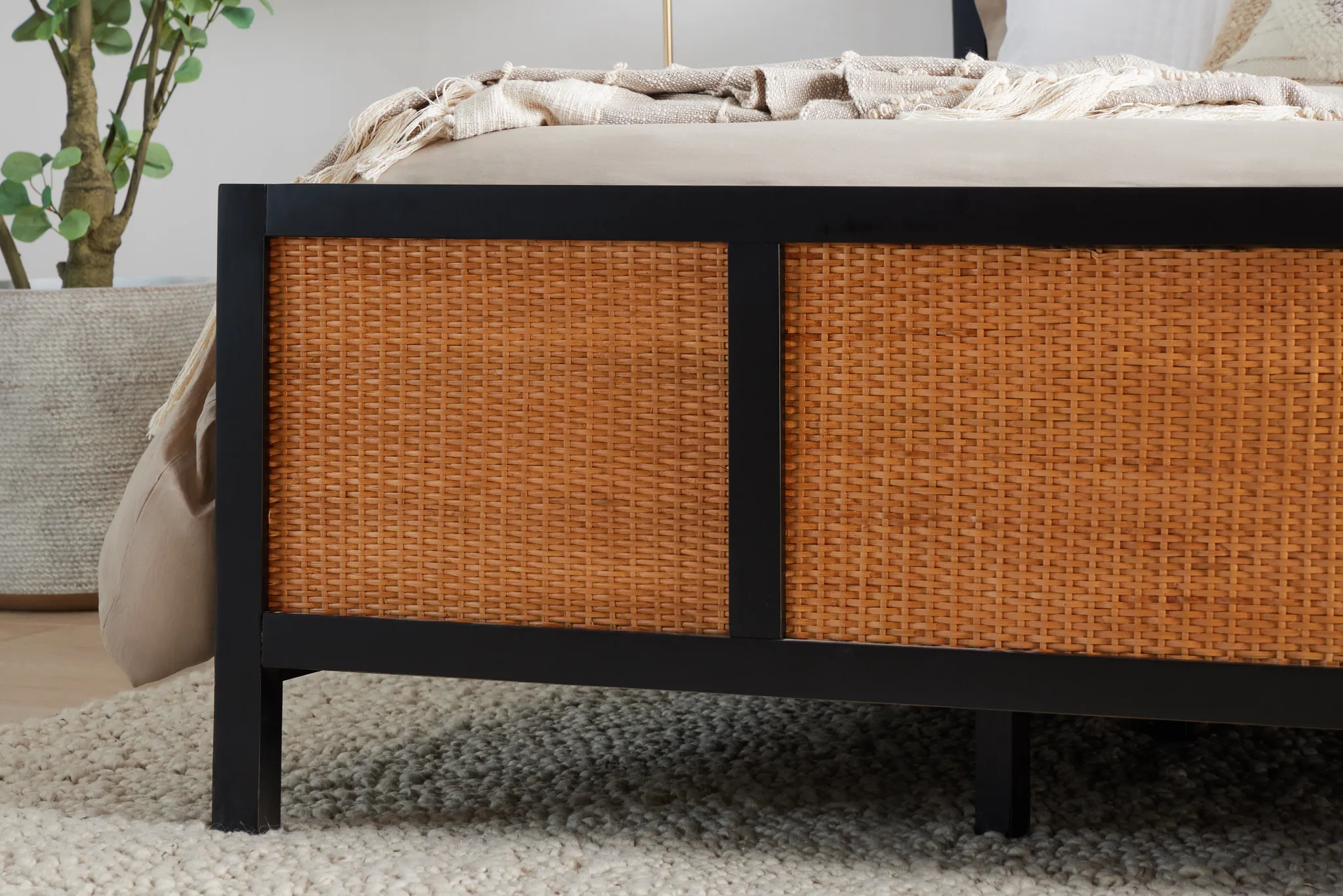 Venice Black Woven Panel Bed