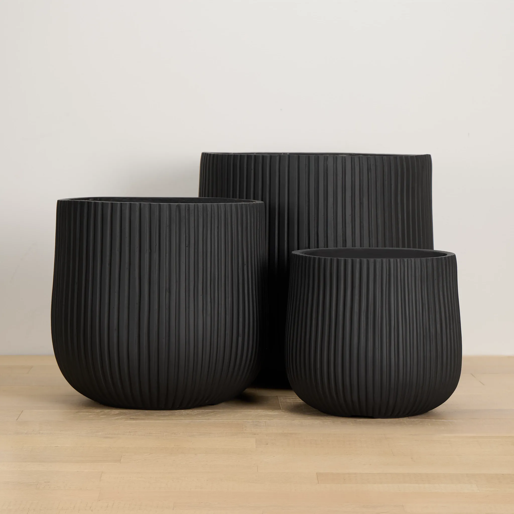 Rosalyn Black Set Of 3 Planter