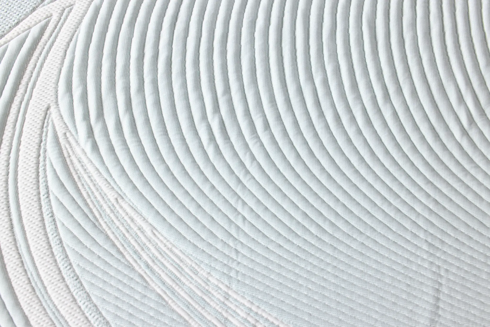 Tempur-pedic Tempur-proadapt 12" Medium Hybrid Mattress Tempur-pedic Tempur-proadapt 12" Medium Hybrid Mattress