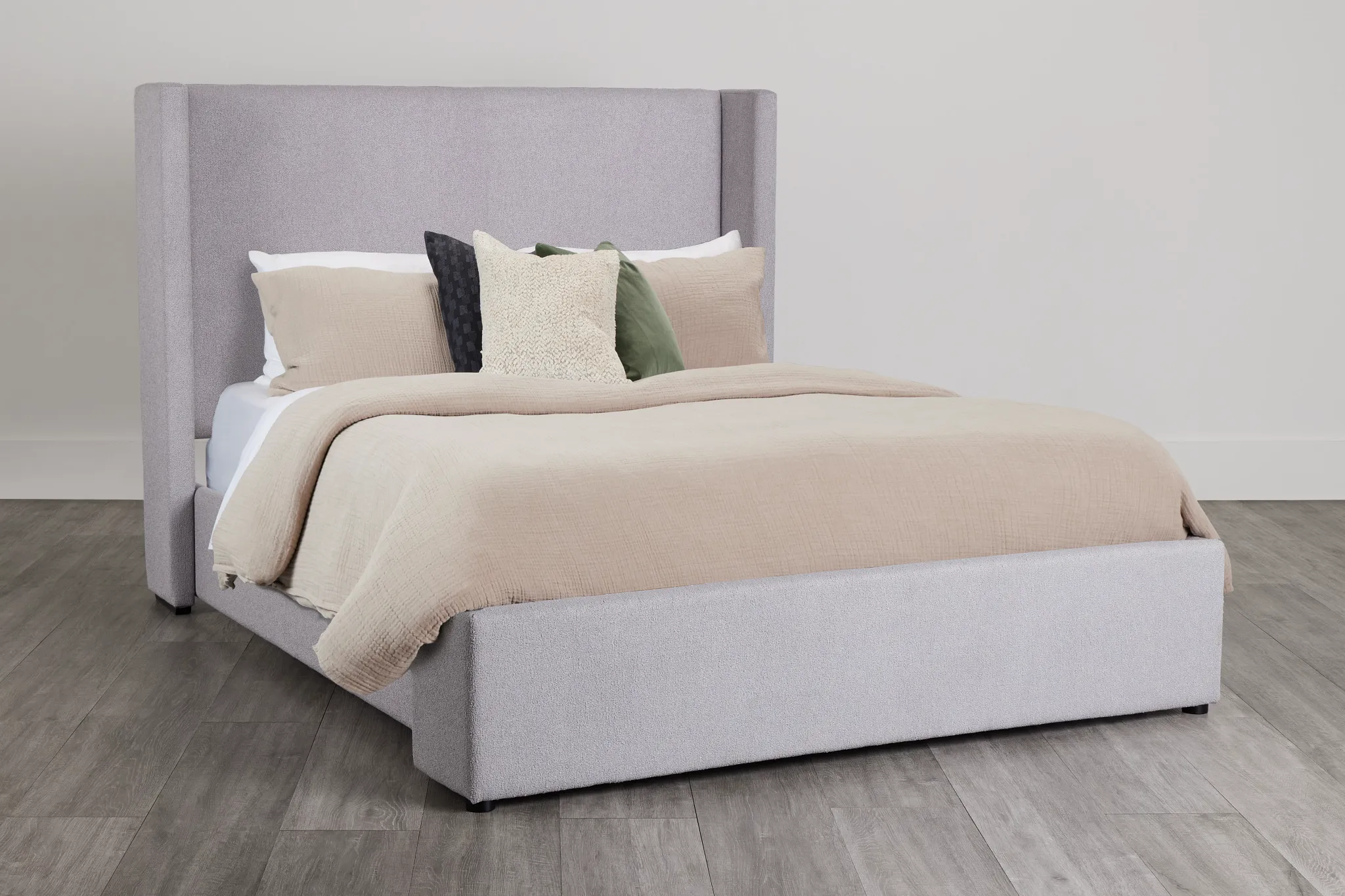 Adrian Gray Uph Shelter Bed