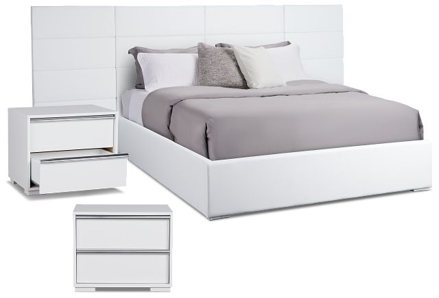 Doral White Uph Upholstered Spread Bed W/ 2 Nightstands