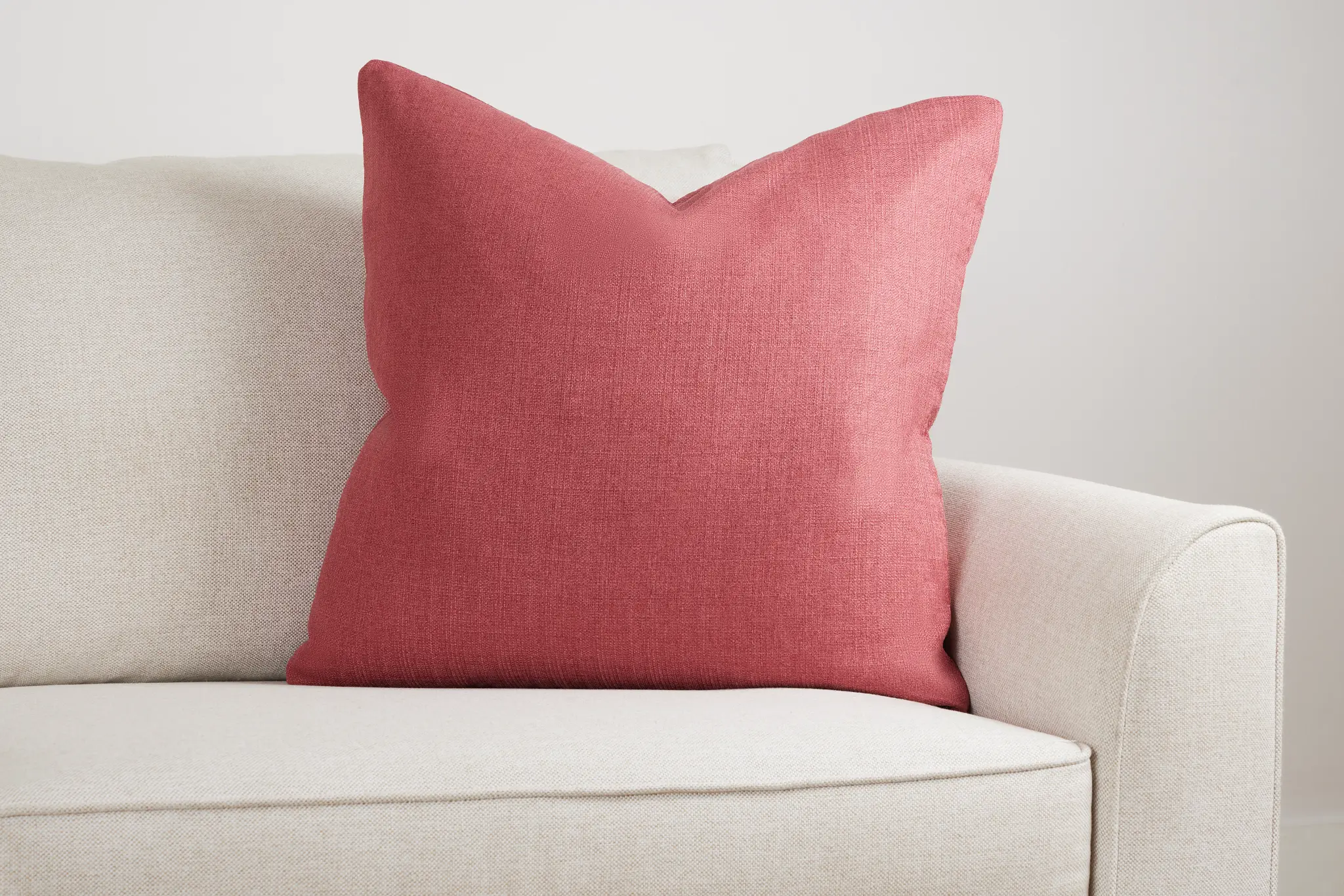 Zeke Coral 24" Accent Pillow Zeke Coral 24" Accent Pillow