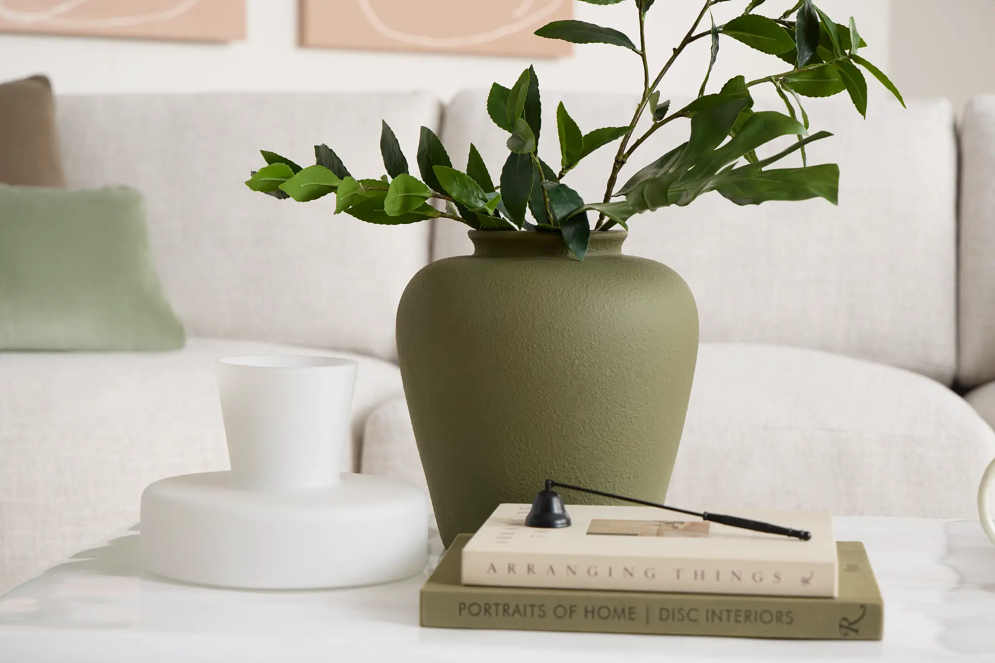 Ceres Dark Green Medium Vase Ceres Dark Green Medium Vase