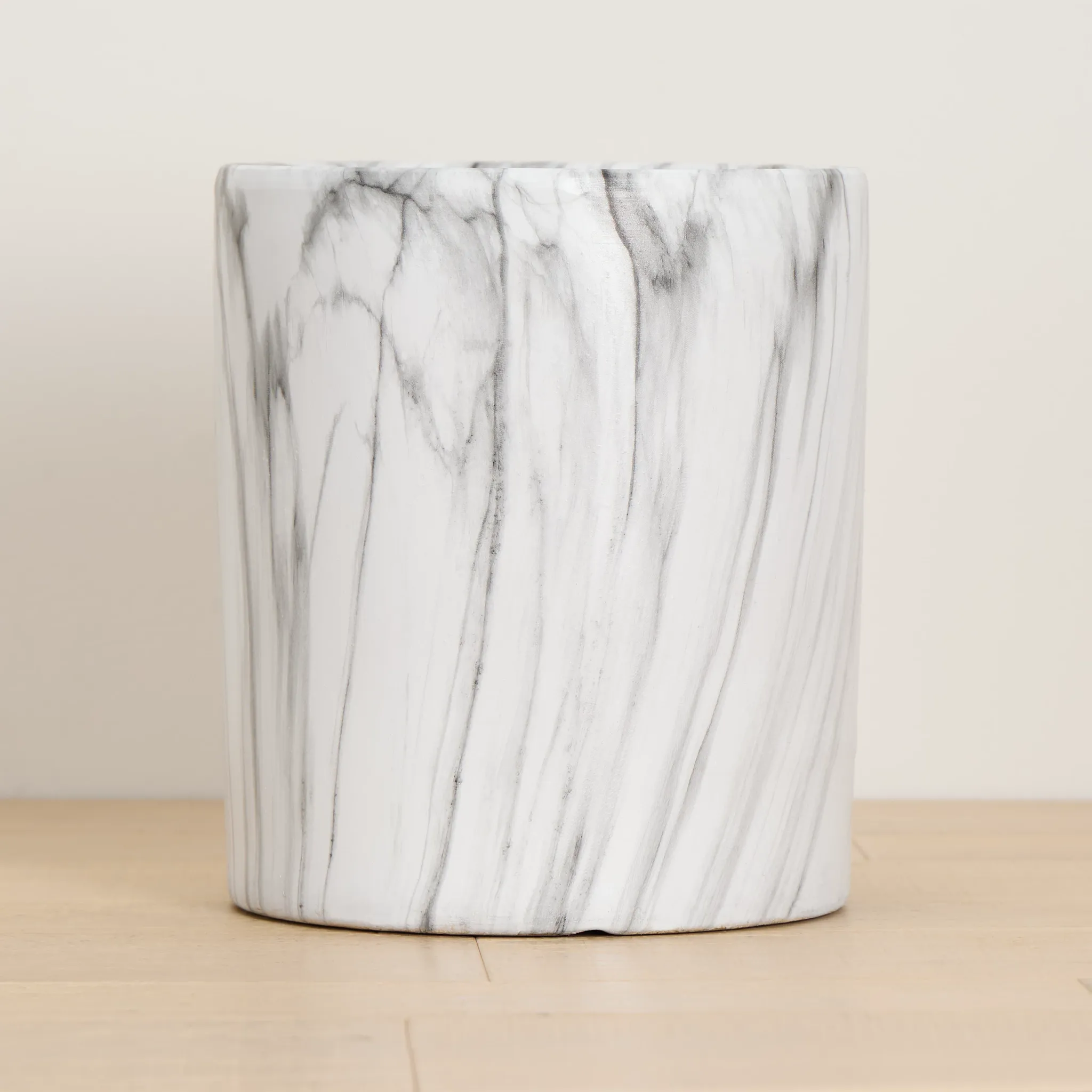 Callie White Medium Planter