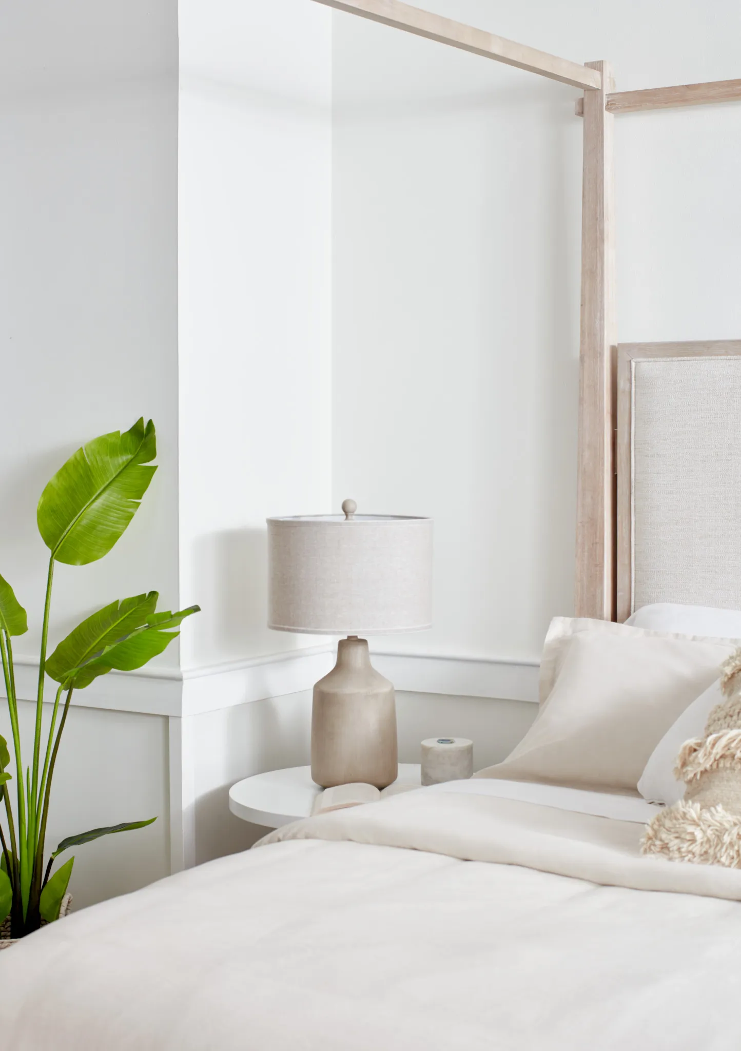 Dalton White Table Lamp