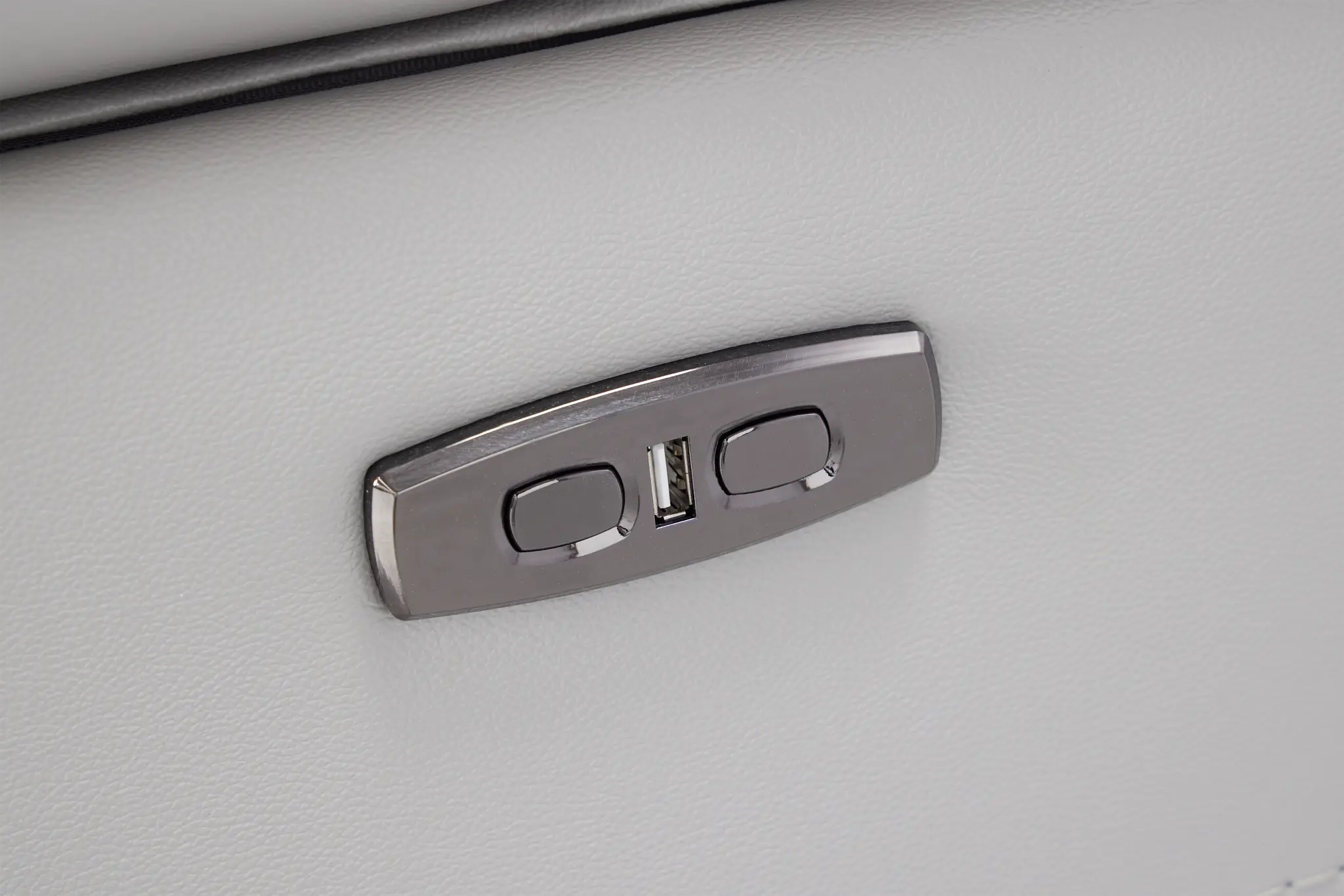 Peyton Light Gray Lthr/vinyl Medium Triple Power 2-arm Sectional Peyton Light Gray Lthr/vinyl Medium Triple Power 2-arm Sectional