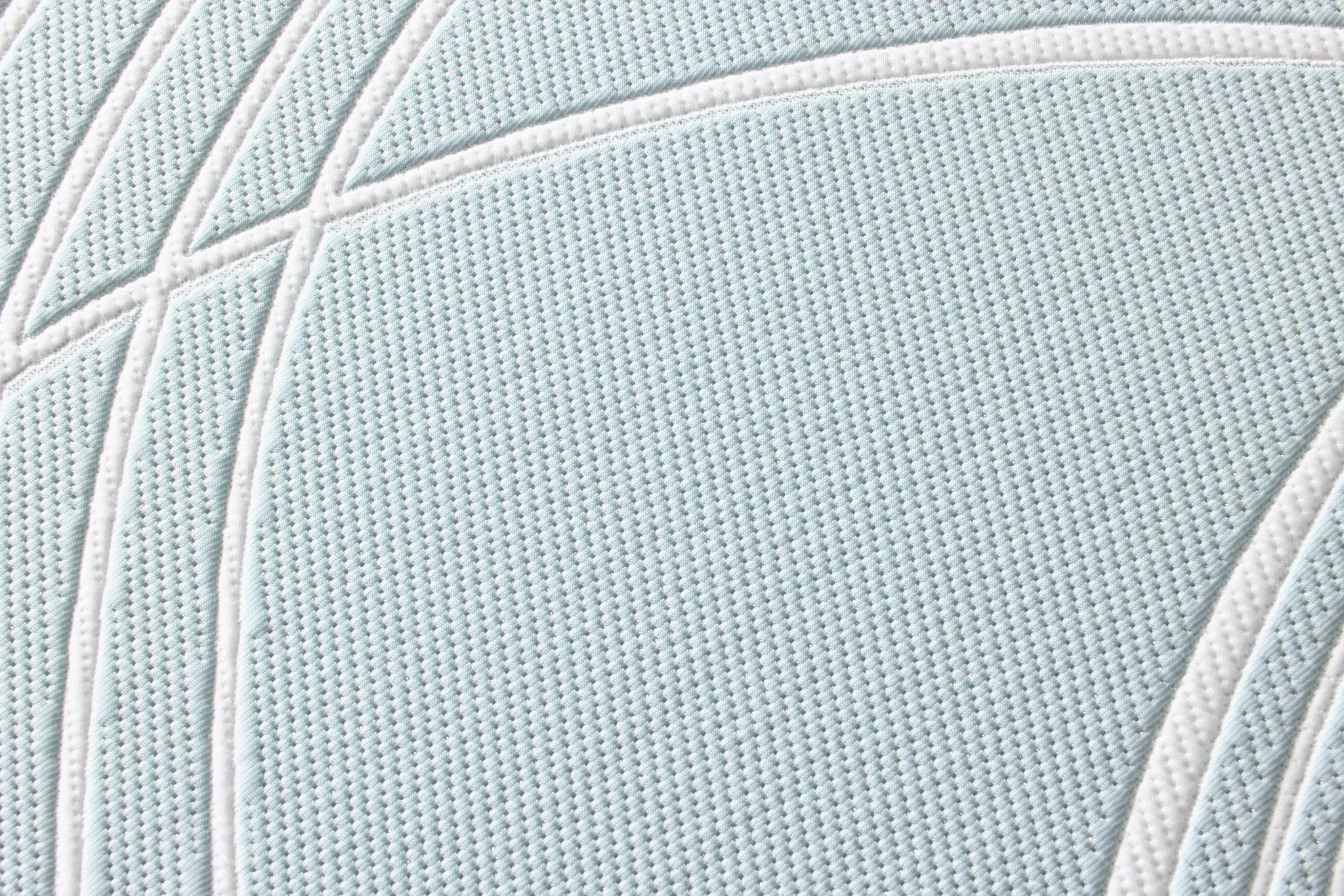 Tempur-pedic Tempur-luxeadapt 13" Medium Hybrid Mattress