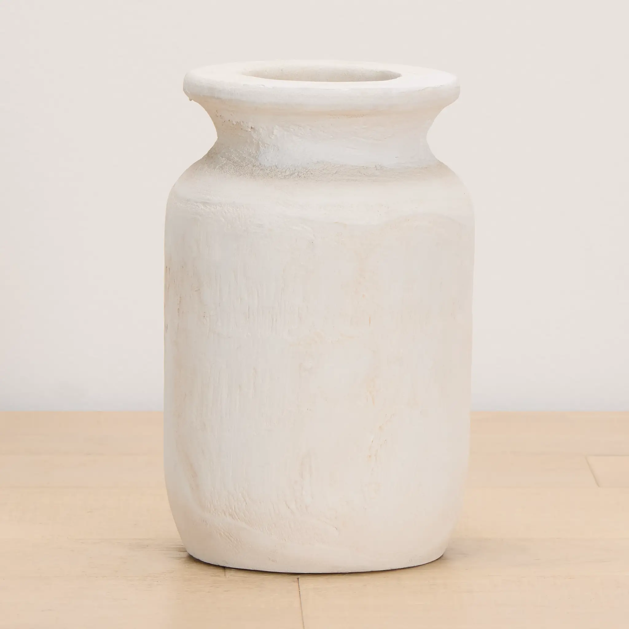 Elza White 6" Vase Elza White 6" Vase