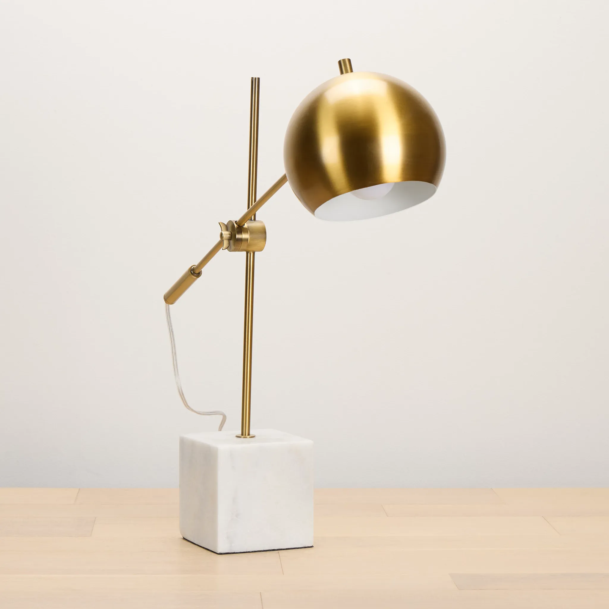 Kai Gold Desk Lamp