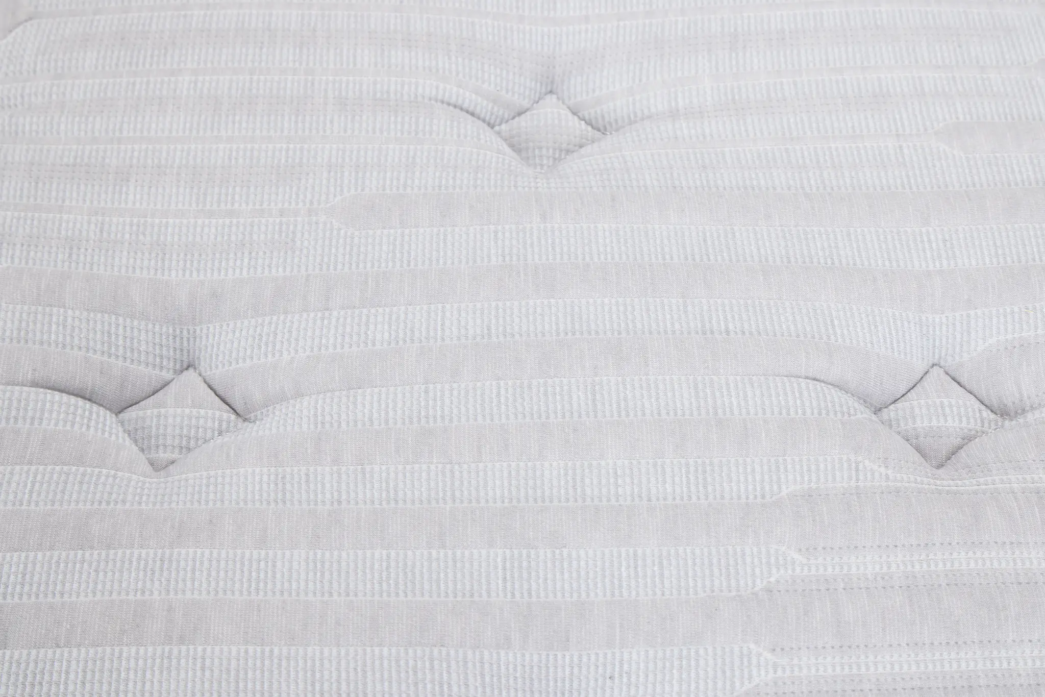 Kevin Charles By Sealy Essential Plush Low-profile Mattress Set Kevin Charles By Sealy Essential Plush Low-profile Mattress Set