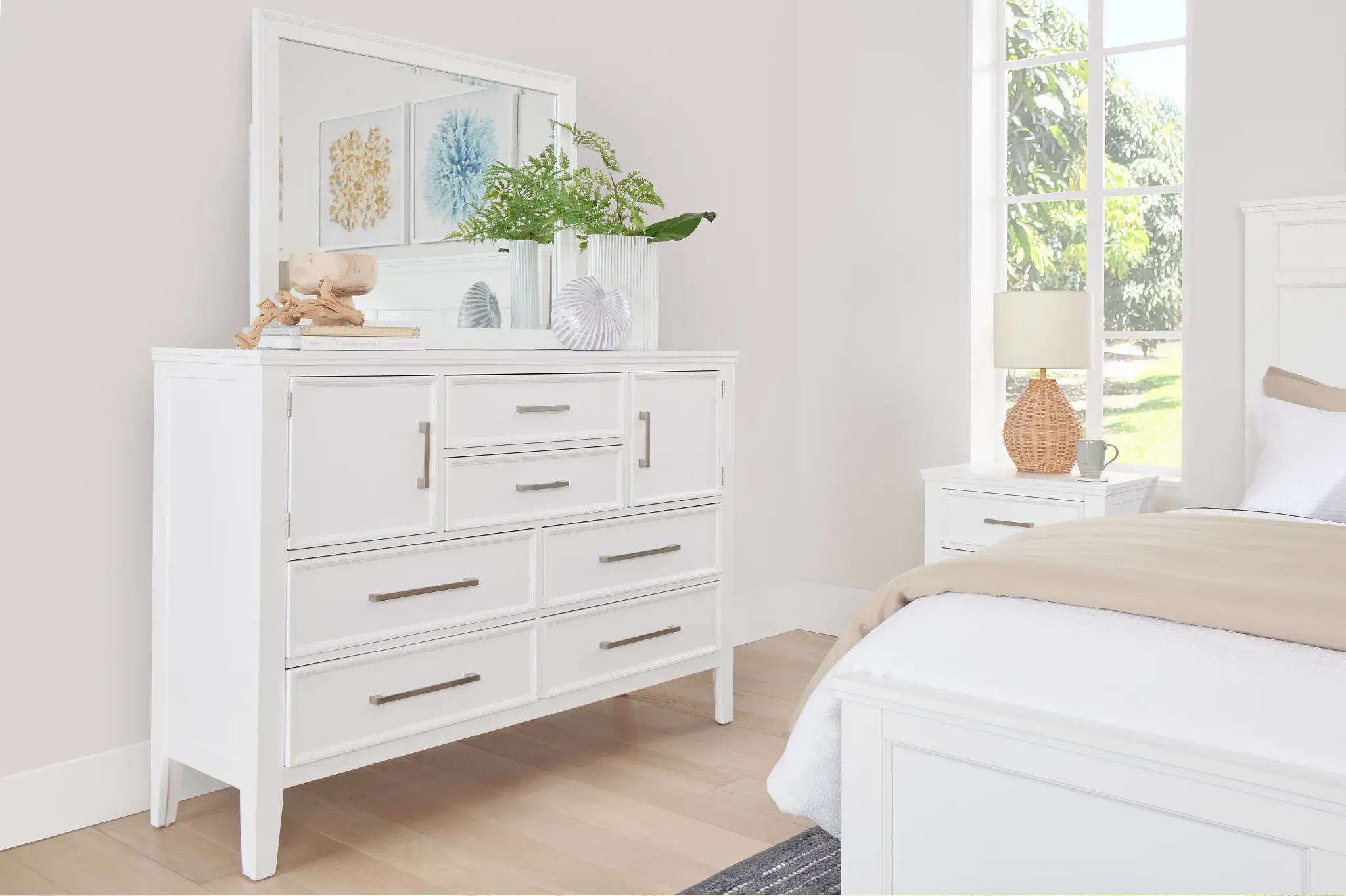 Seabrook White Large Dresser & Mirror Seabrook White Large Dresser & Mirror