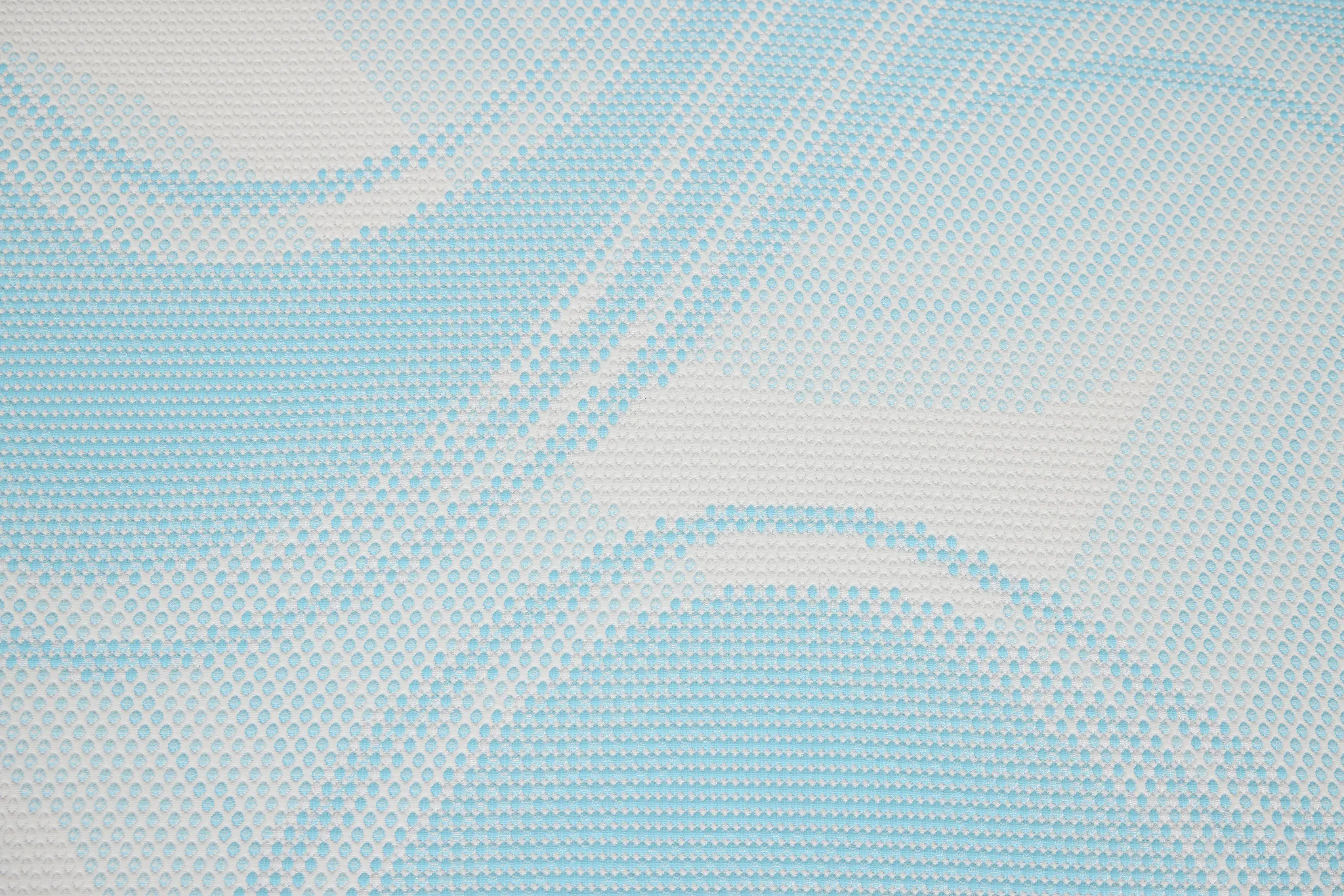 Tempur-pedic Tempur-luxebreeze 13" Medium Hybrid Mattress