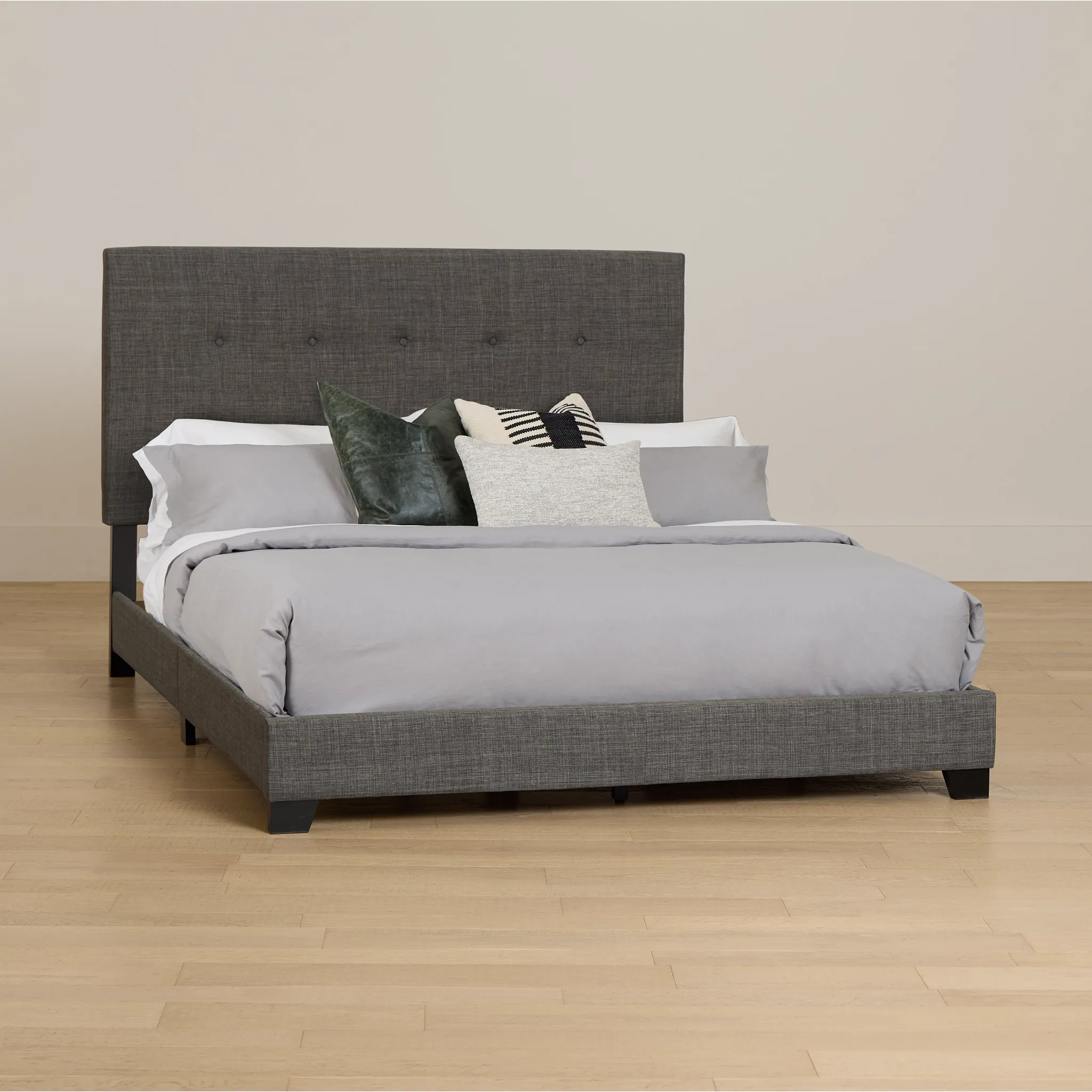 Flagler Gray Uph Panel Bed