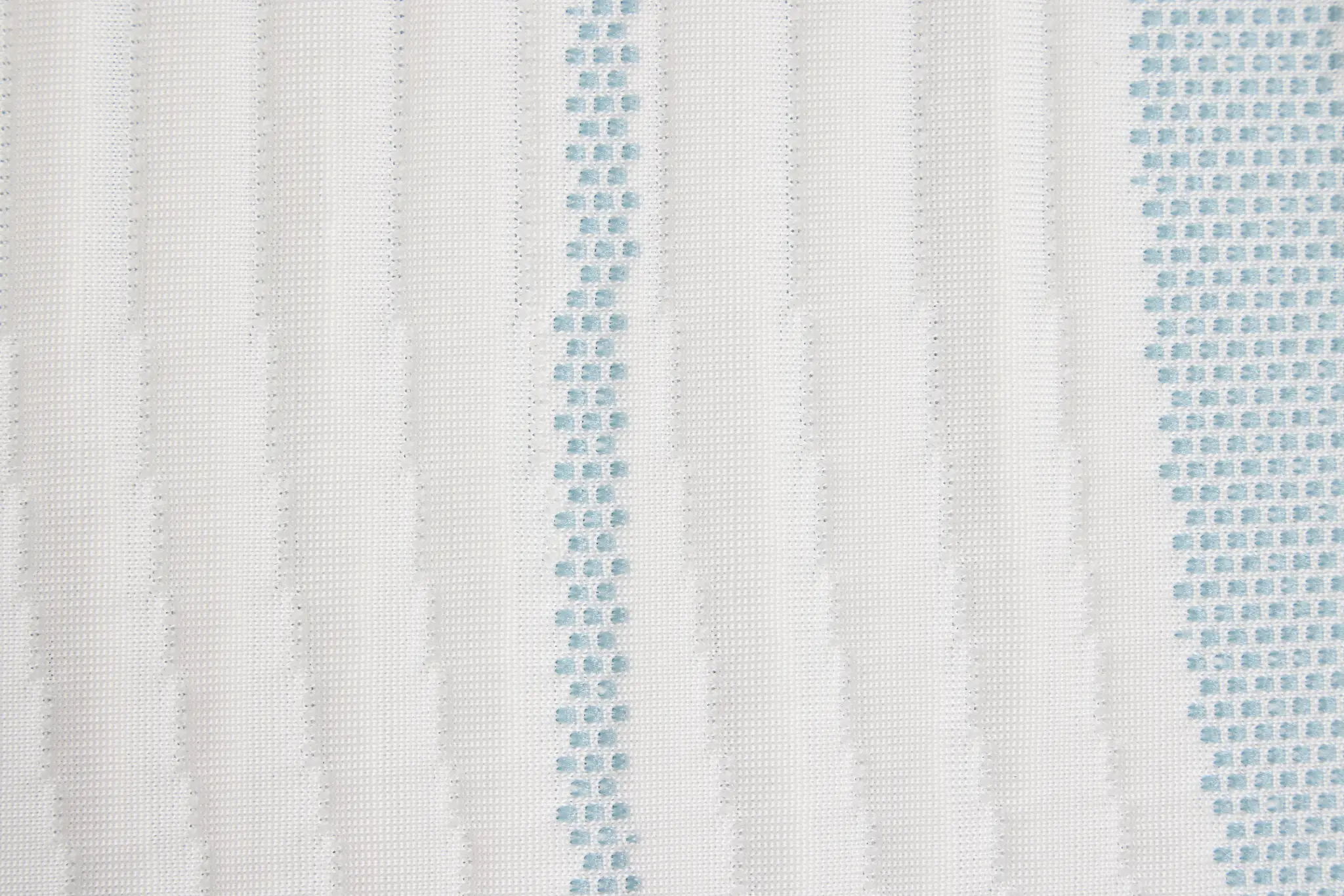 Tempur-pedic Tempur-adapt Medium Hybrid Low-profile Mattress Set Tempur-pedic Tempur-adapt Medium Hybrid Low-profile Mattress Set