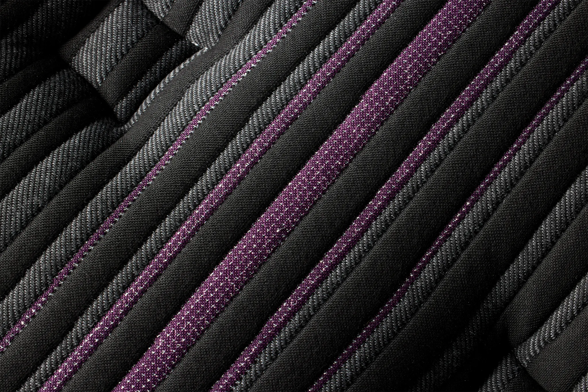 Beautyrest Black Series Two 15.25" Plush Tight Top Mattress