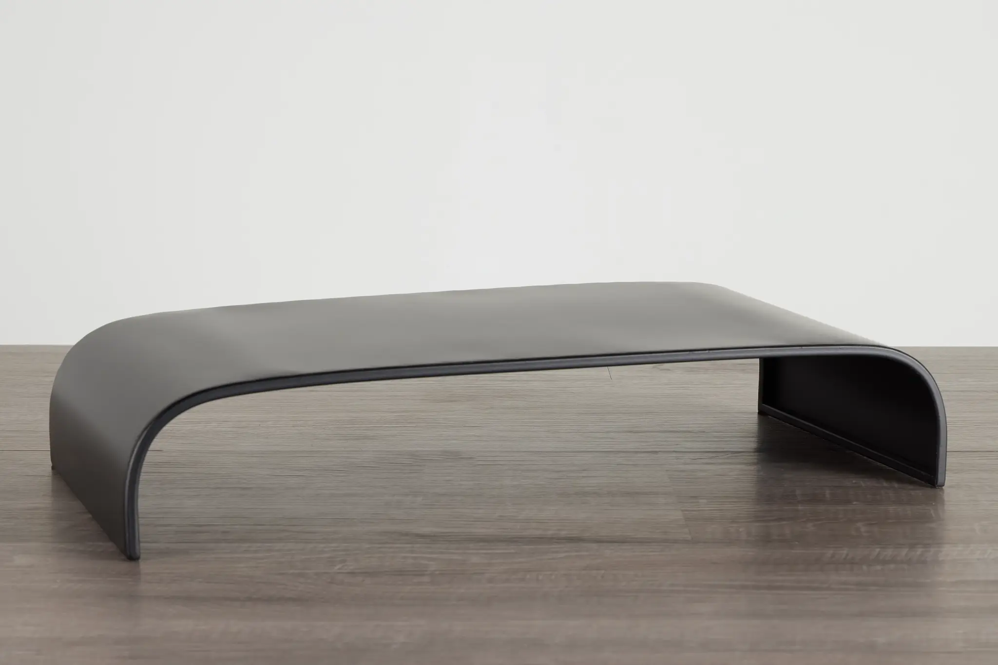 Aries Black Wood Desk Stand Aries Black Wood Desk Stand
