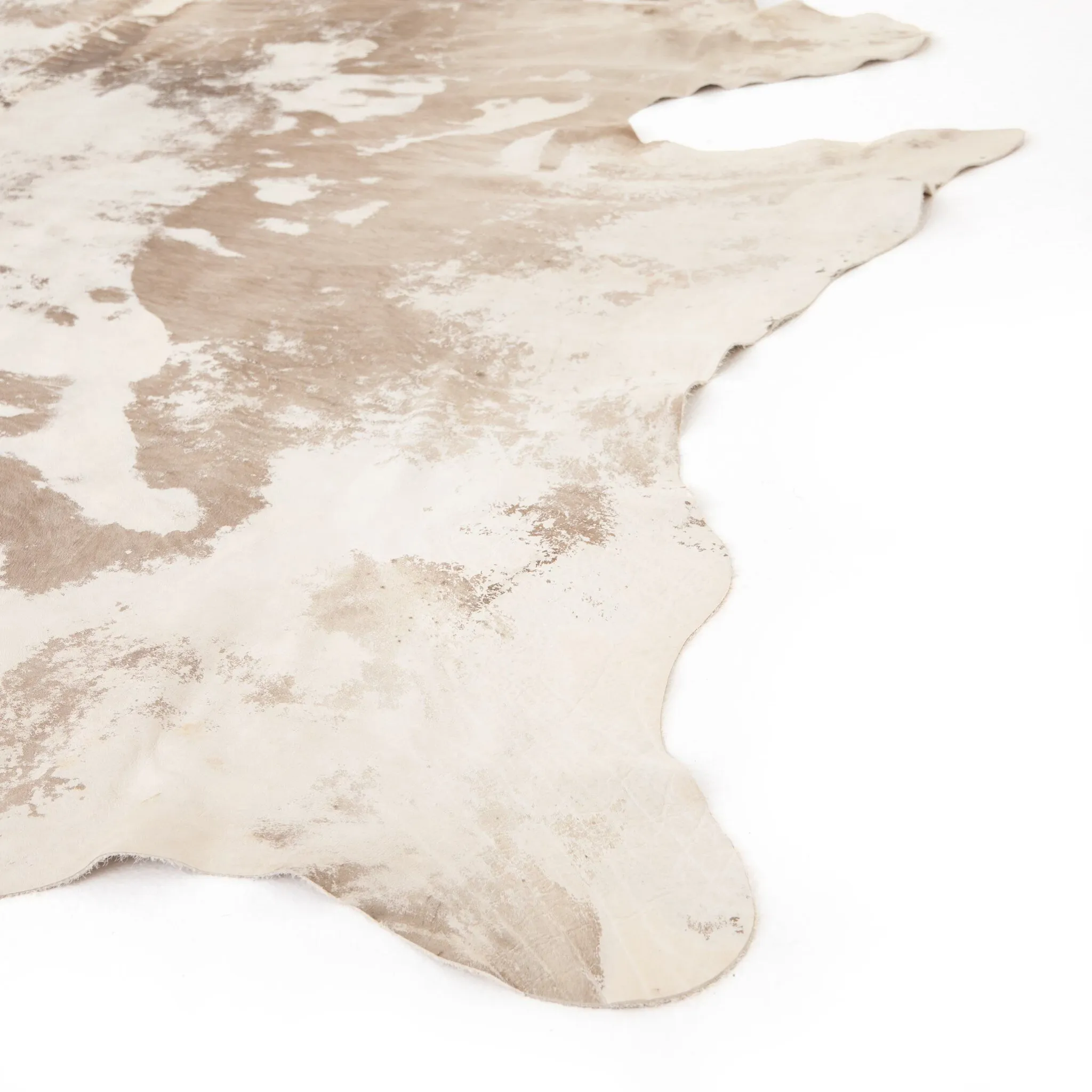 Hide Brown 5x7 Area Rug