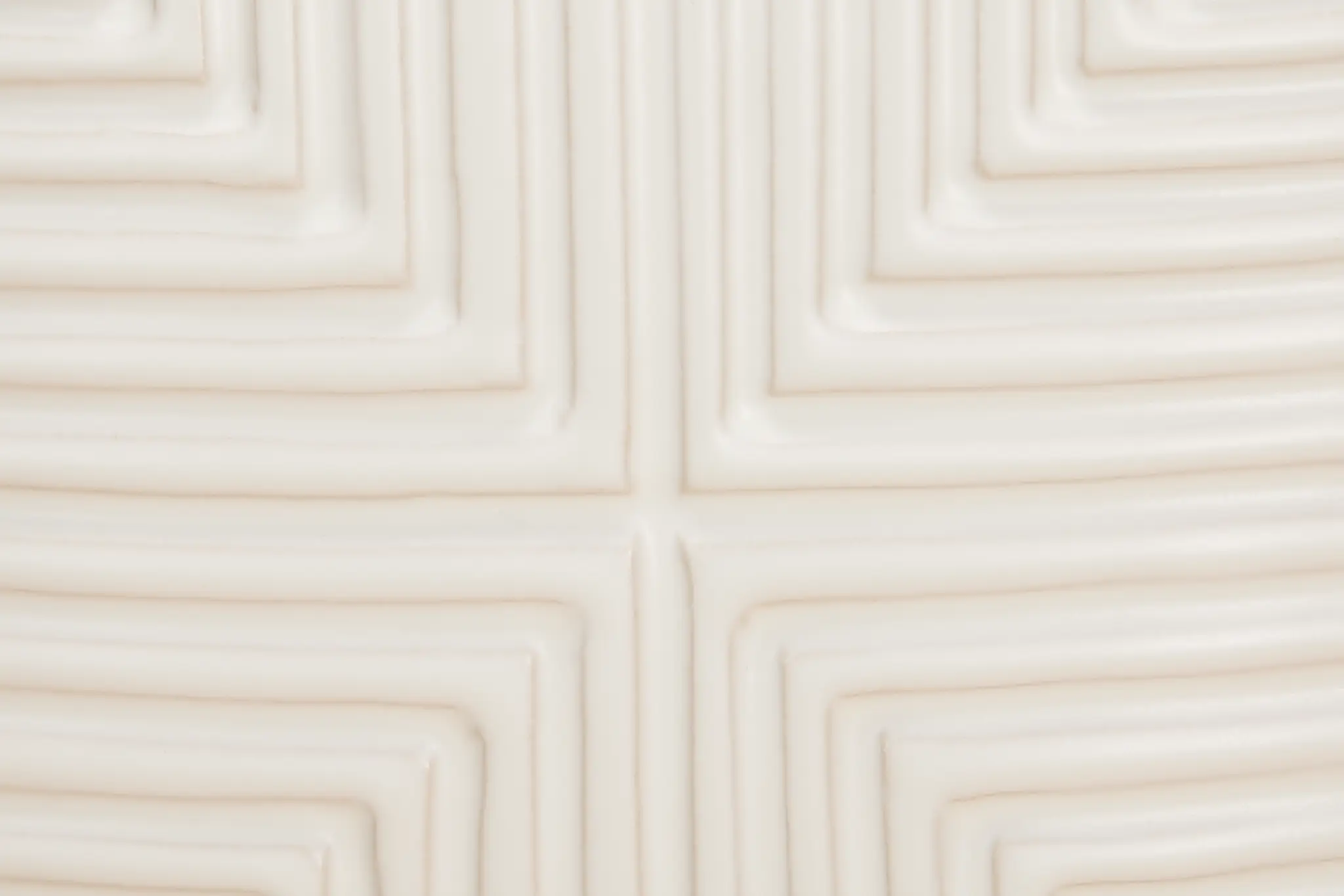 Banyan White Large Vase Banyan White Large Vase