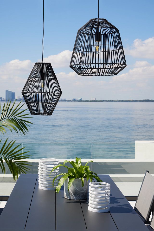 Malaca Black Bamboo Pendant