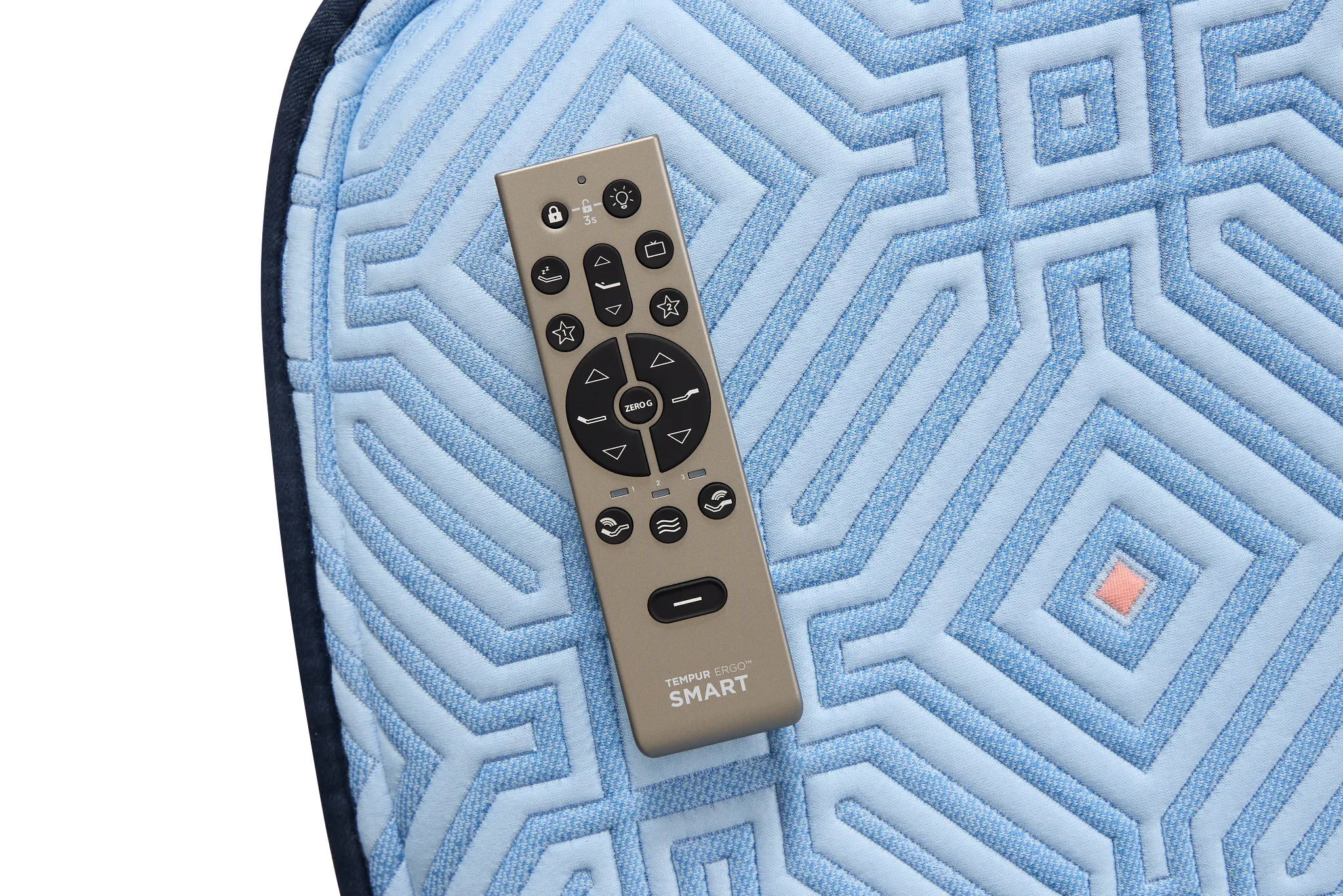 Stearns & Foster Lux Estate Elite Soft Hybrid 14" Soft Ergo Smart Adjustable Mattress Set