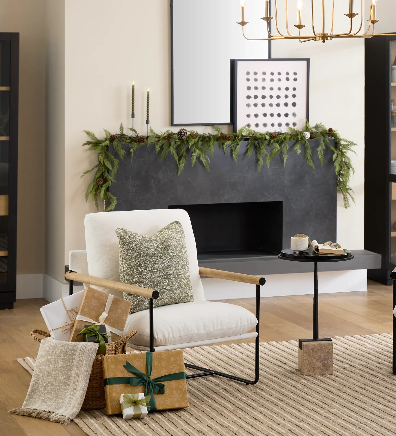 Stress-Free Hosting Starts with the Right Holiday Furniture