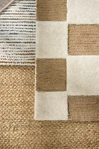 Checka White 8x10 Area Rug